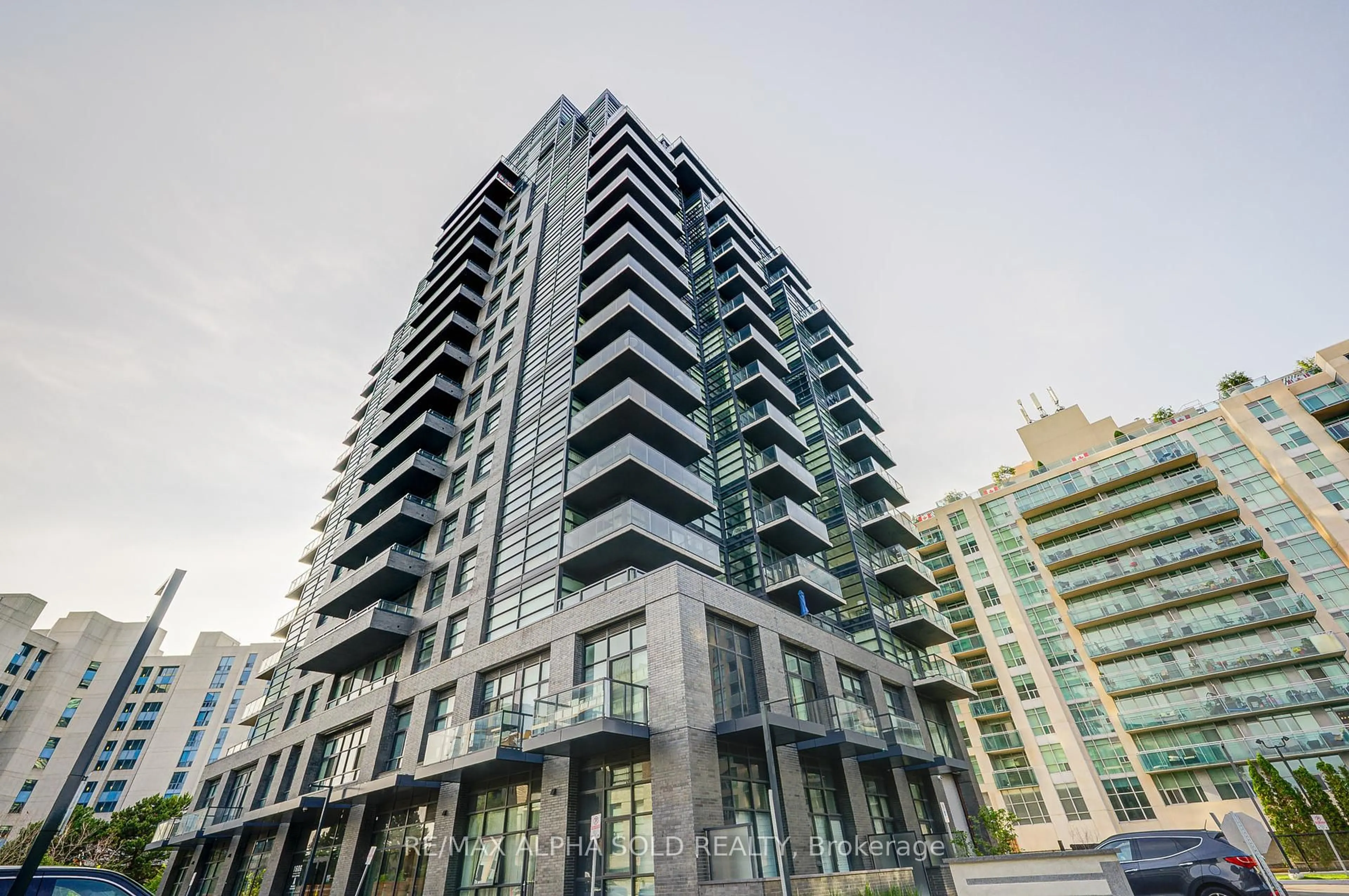Unknown for 1606 Charles St #1605, Whitby Ontario L1N 0P1