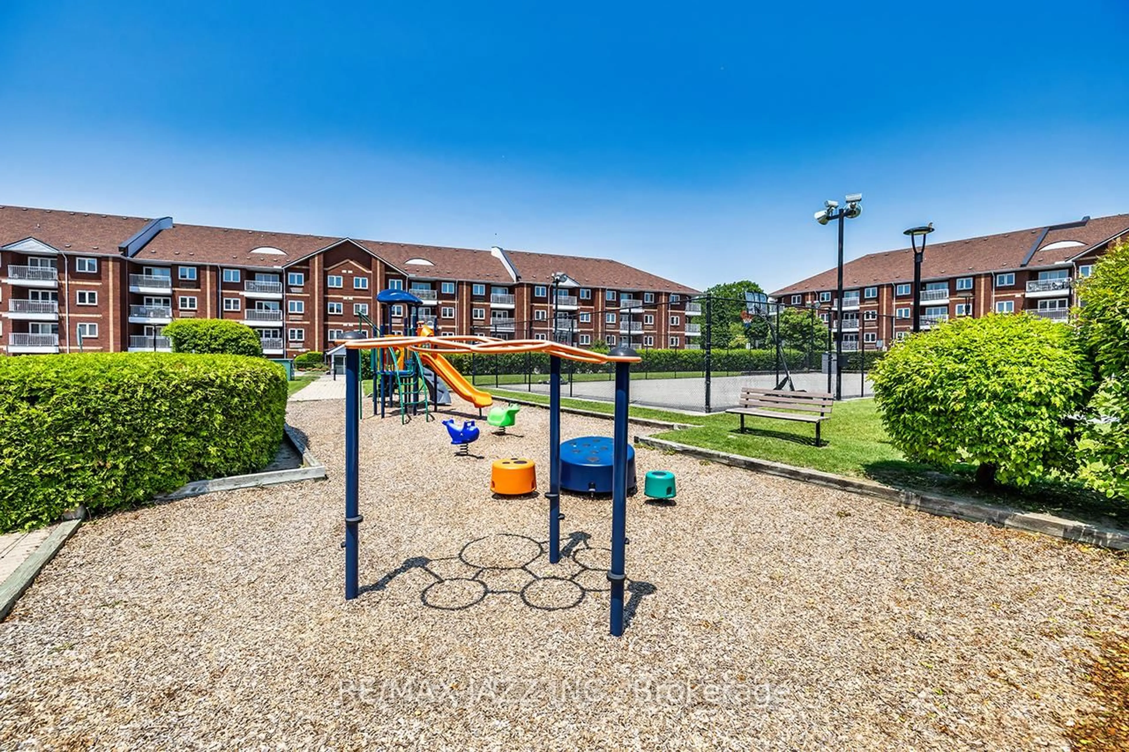 Patio, street for 195 Lake Driveway #411, Ajax Ontario L1S 7H7