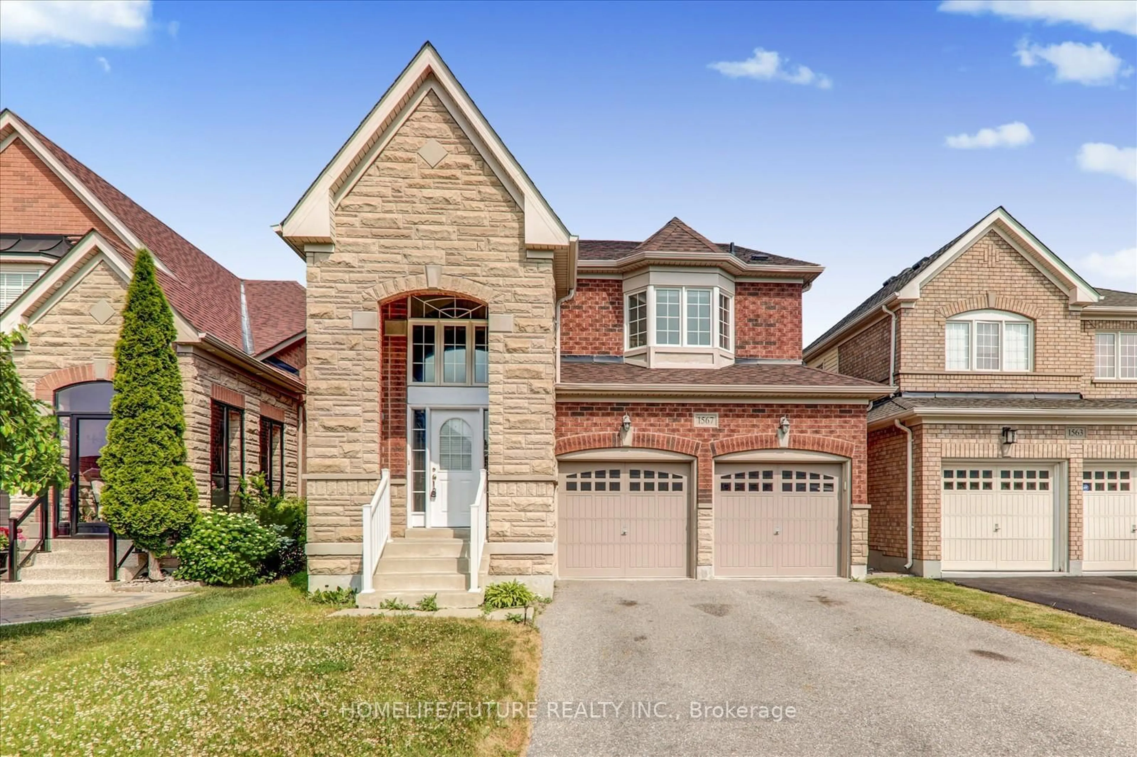 Home with brick exterior material, street for 1567 Frolis St, Oshawa Ontario L1K 0L2