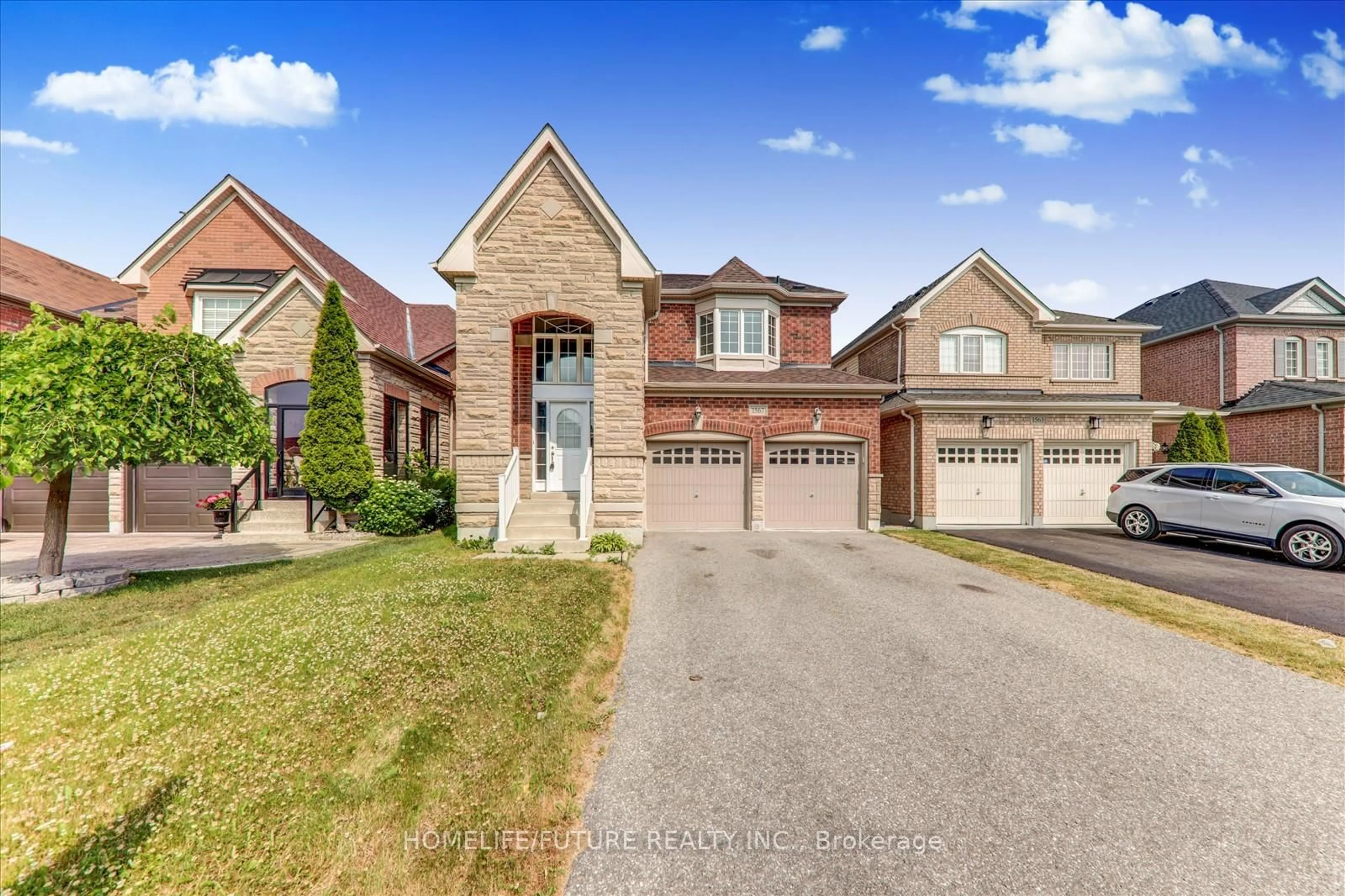 Home with brick exterior material, street for 1567 Frolis St, Oshawa Ontario L1K 0L2