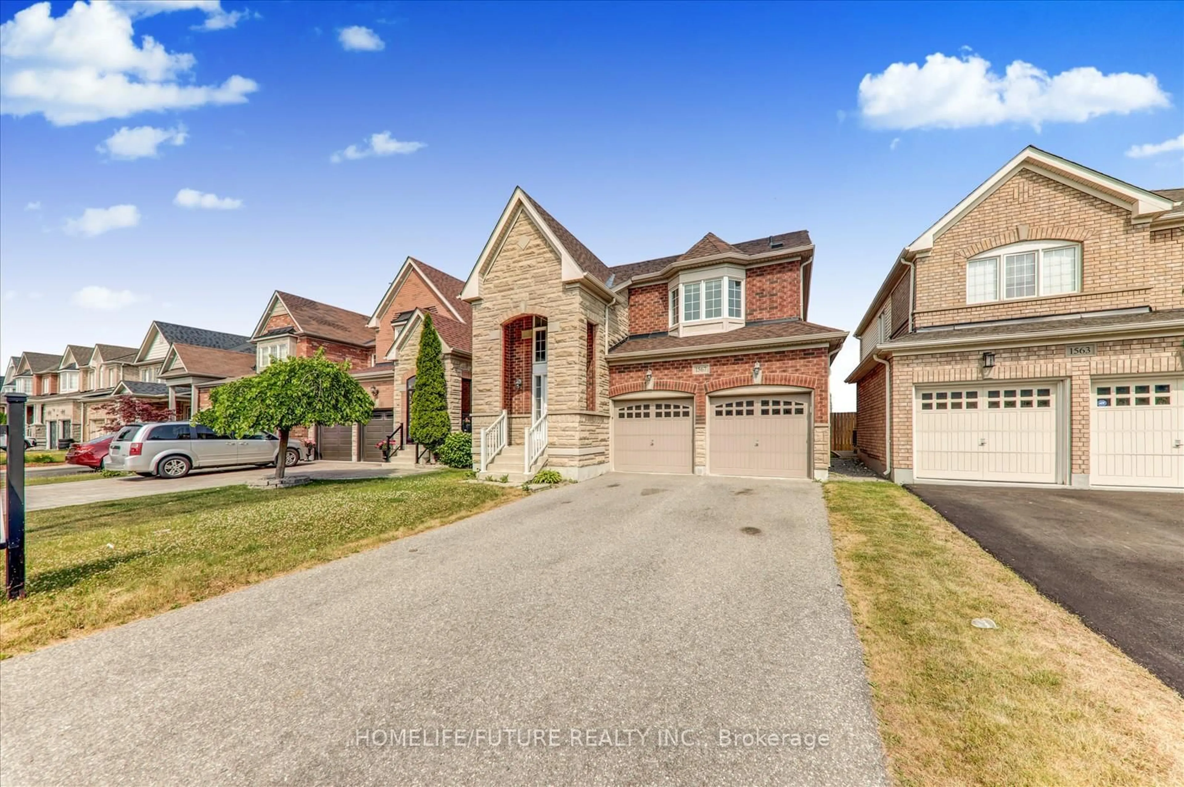 Home with brick exterior material, street for 1567 Frolis St, Oshawa Ontario L1K 0L2