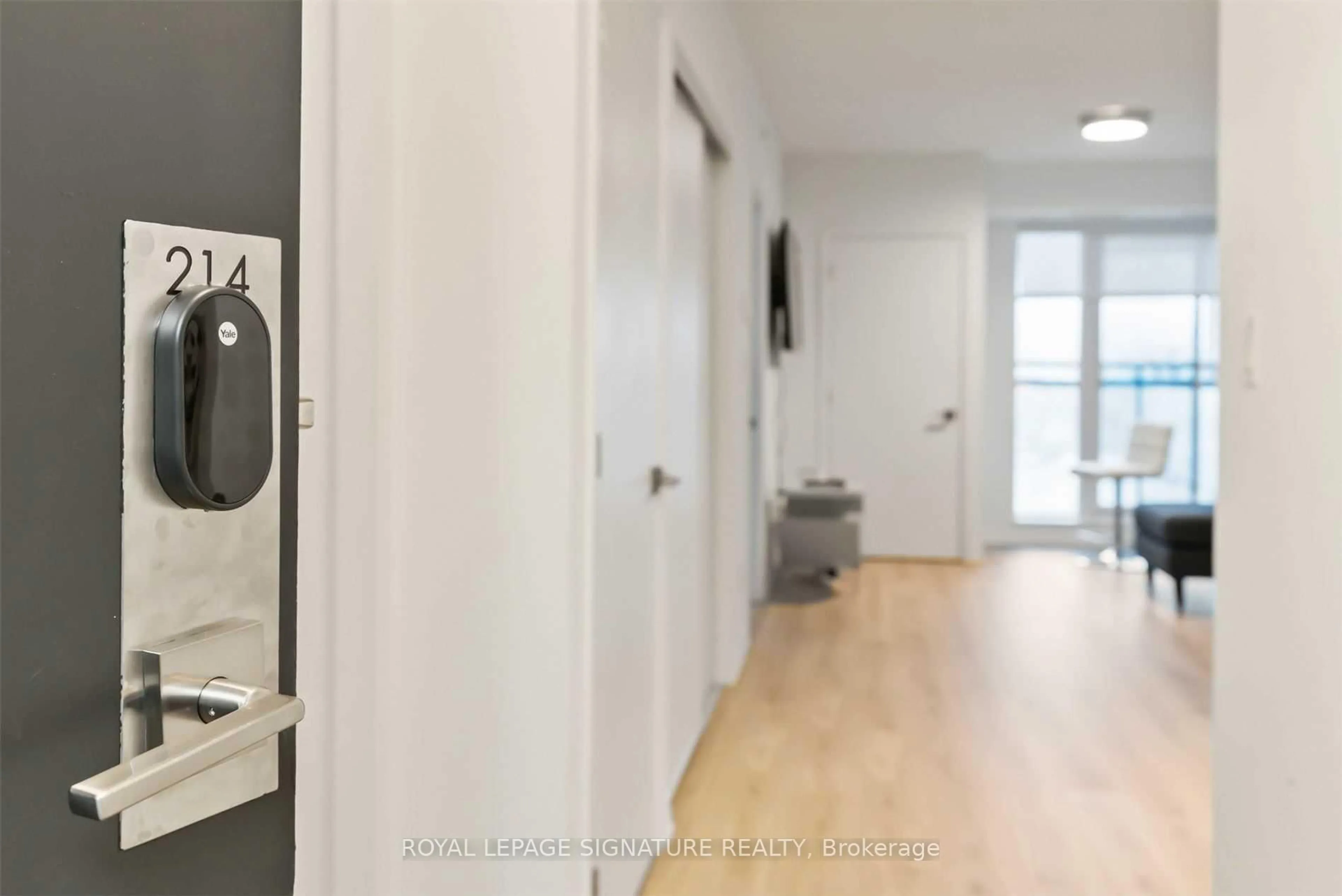 Indoor entryway for 1 Falaise Rd #214, Toronto Ontario M1E 0B9