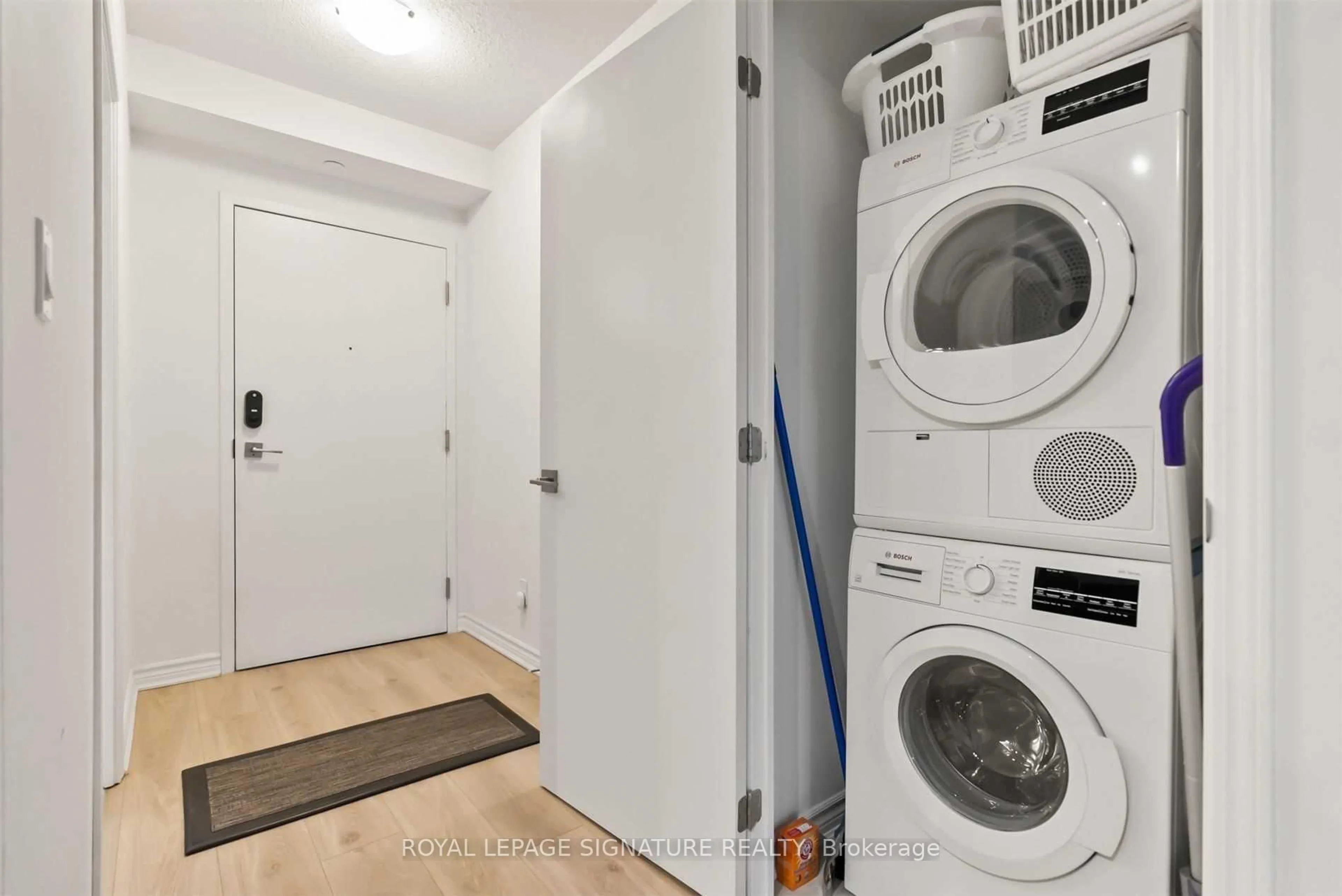 Laundry room for 1 Falaise Rd #214, Toronto Ontario M1E 0B9