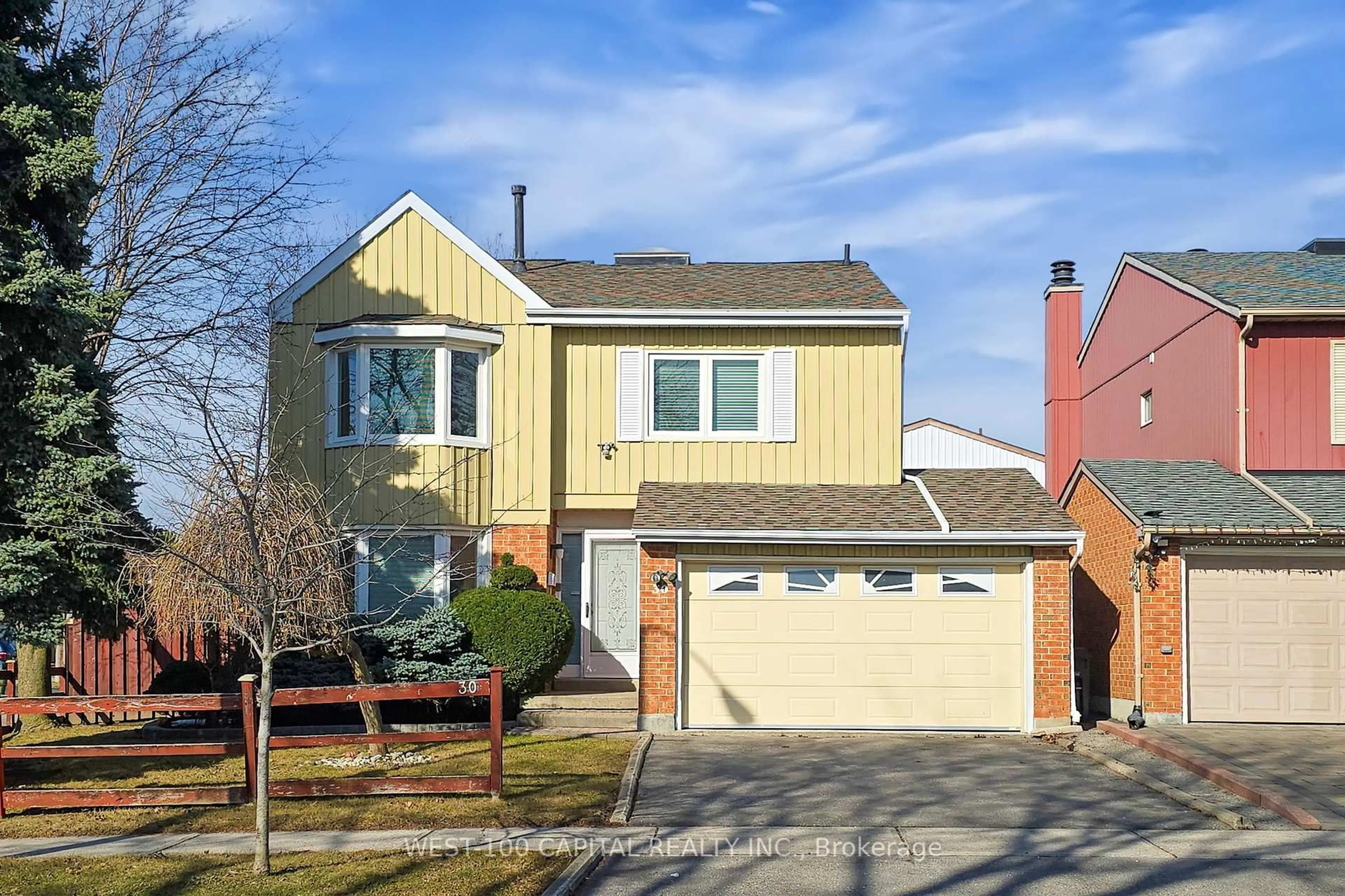 Home with brick exterior material, street for 30 Wintermute Blvd, Toronto Ontario M1W 3M6