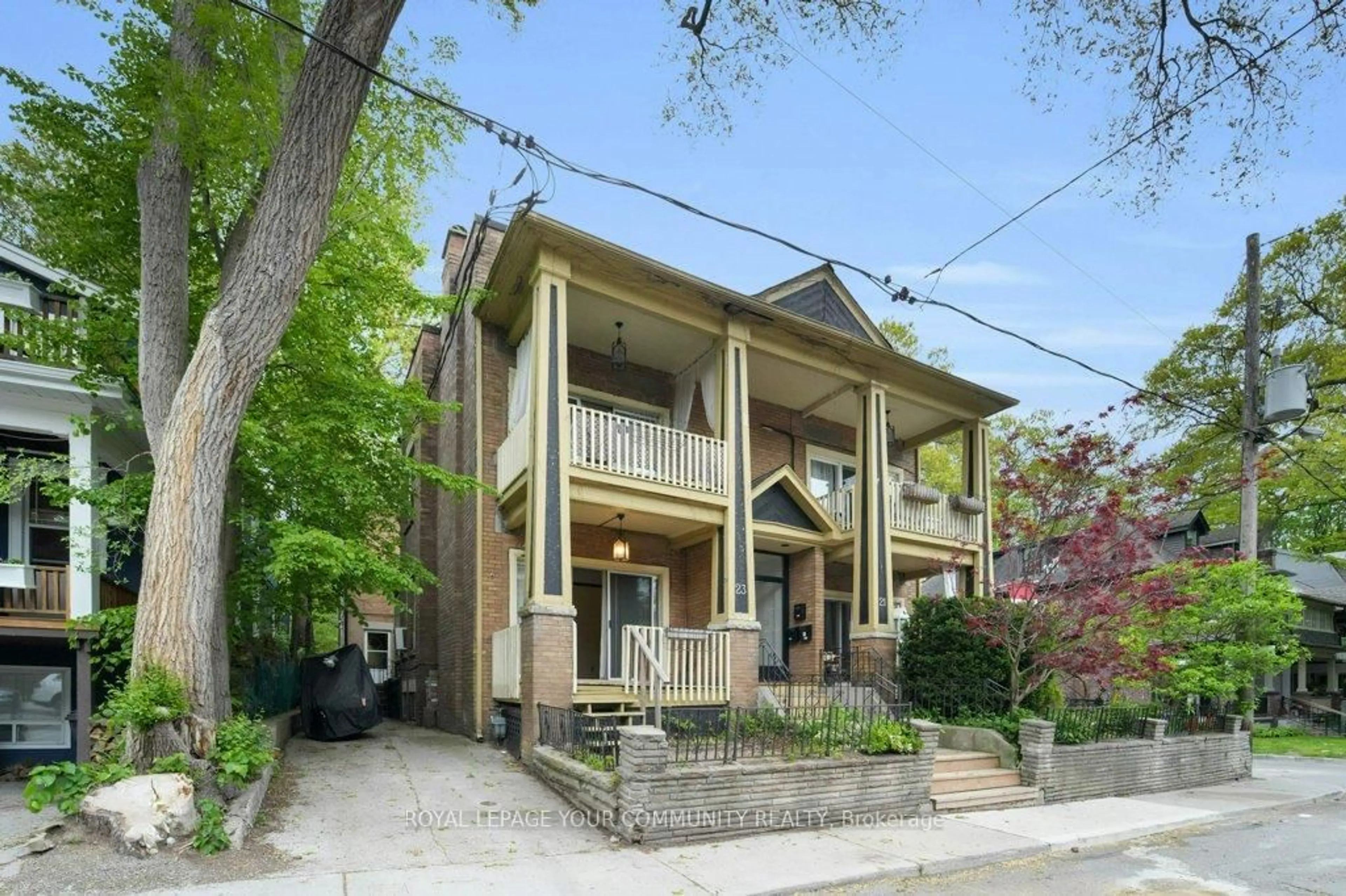 Unknown for 23 Fernwood Park Ave, Toronto Ontario M4E 3E9