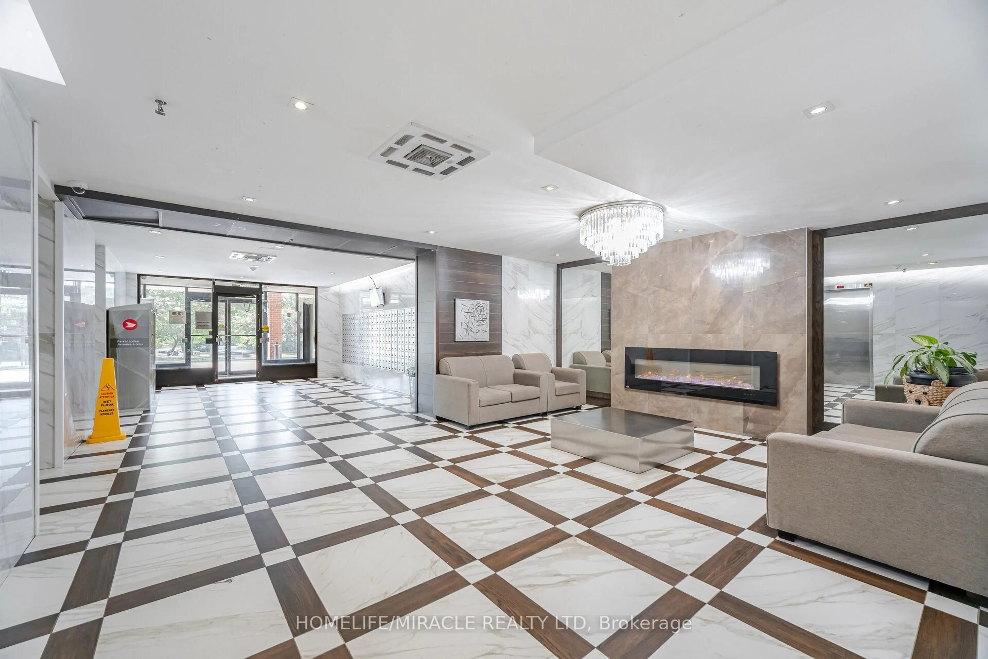 Lobby for 100 Wingarden Crt #1503, Toronto Ontario M1B 2P4
