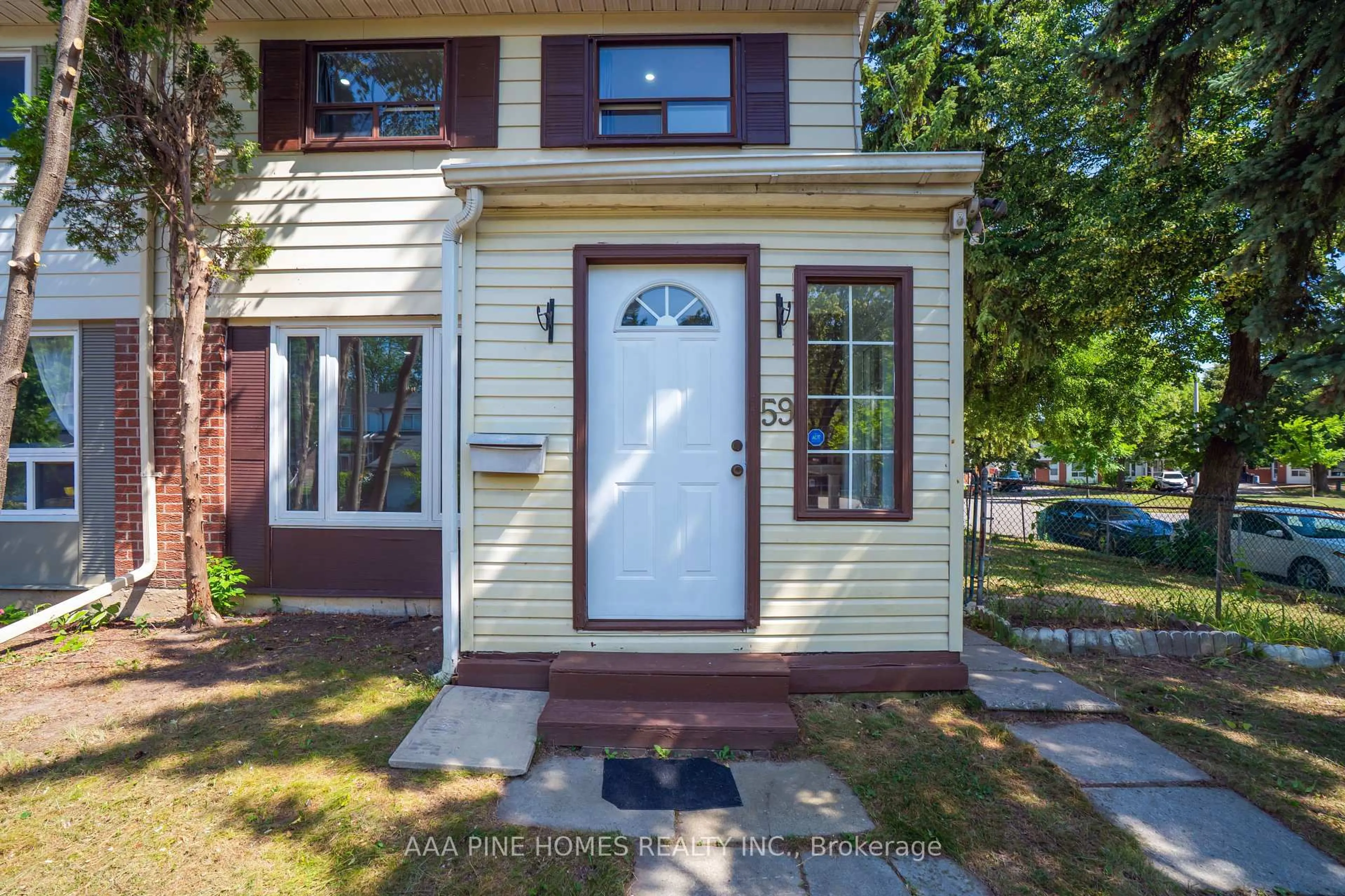 Home with vinyl exterior material, street for 59 Burkwood Cres, Toronto Ontario M1B 1N9