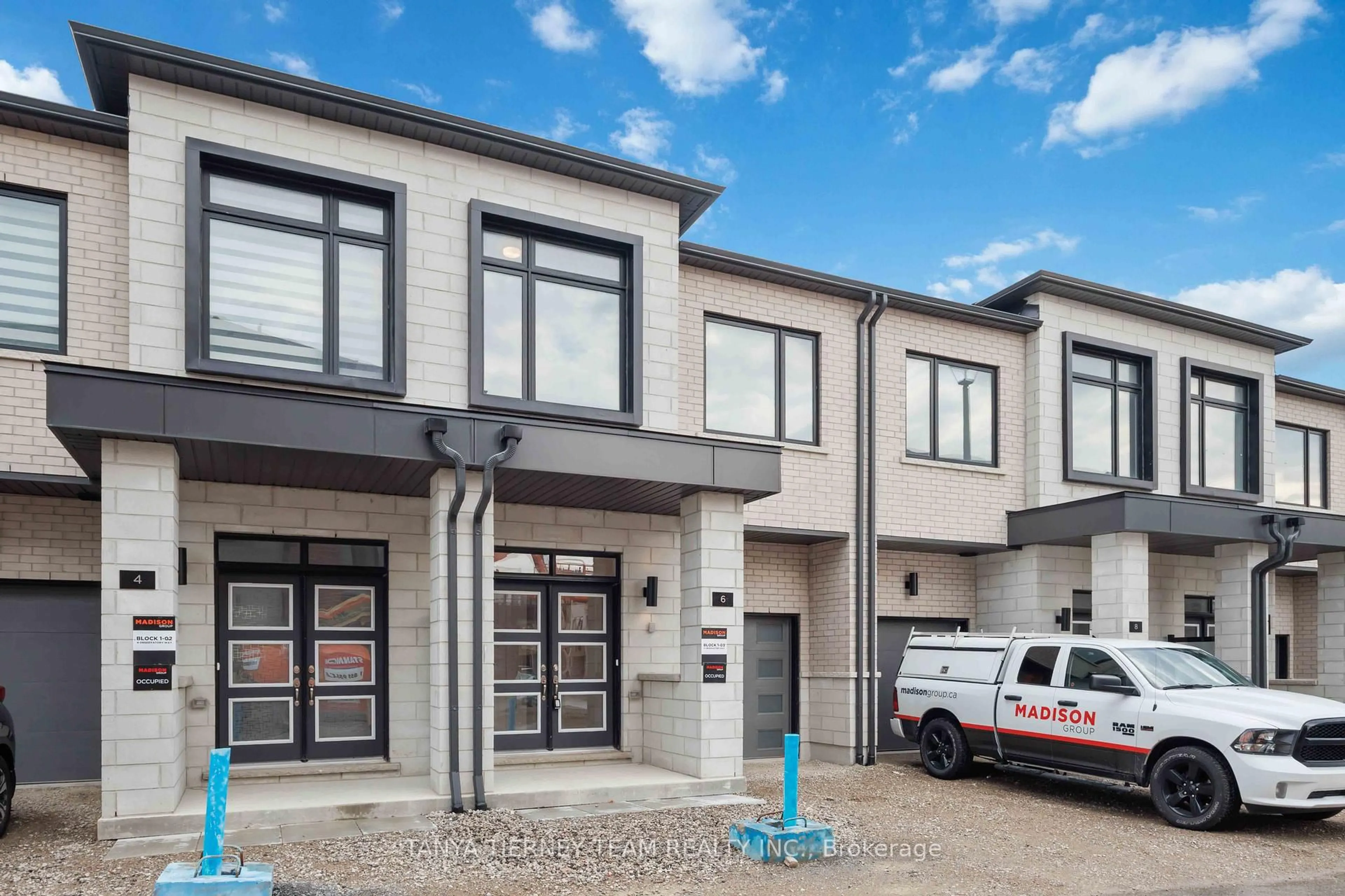 Unknown for 6 Observatory Way, Whitby Ontario L1M 0G2