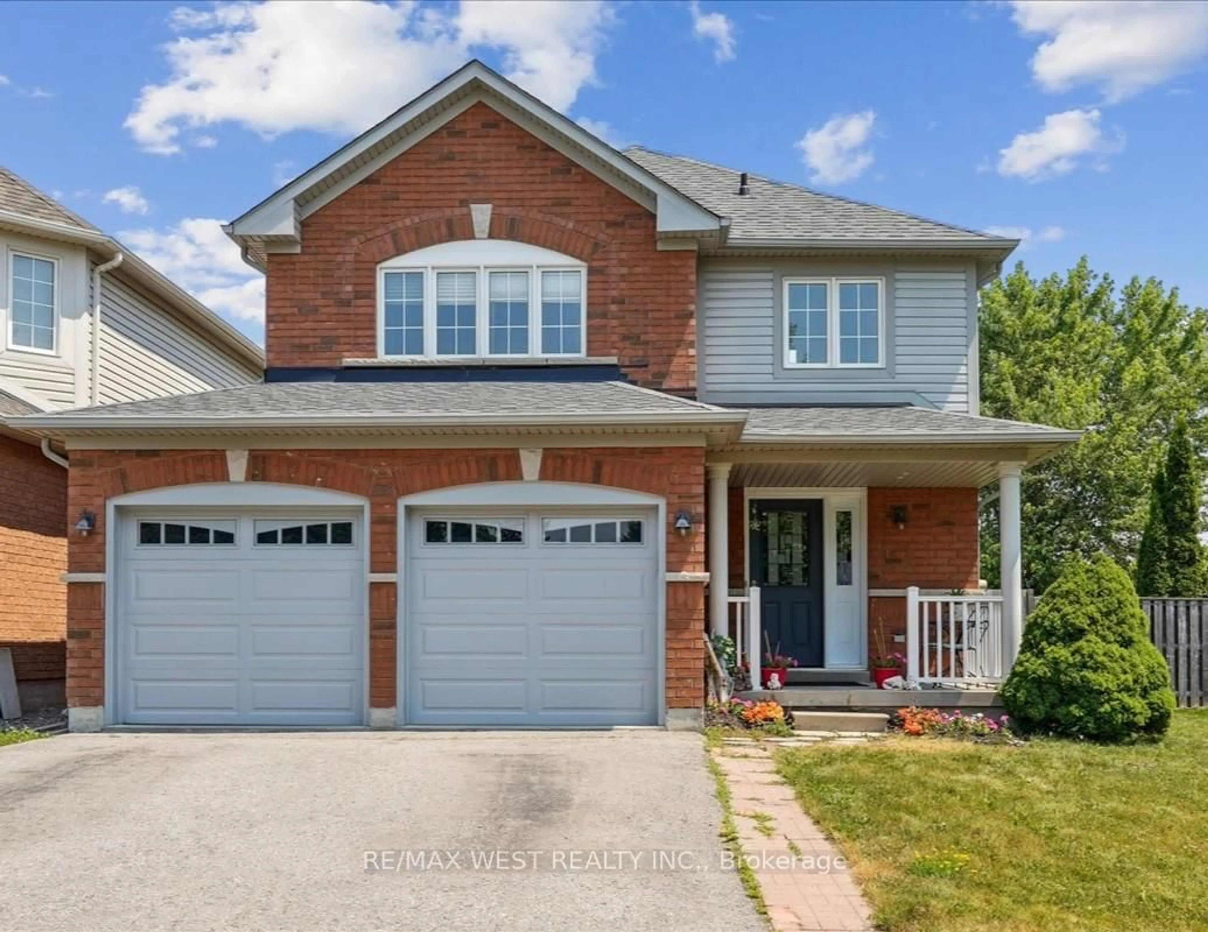 Home with brick exterior material, street for 285 West Scugog Lane, Clarington Ontario L1C 0C5