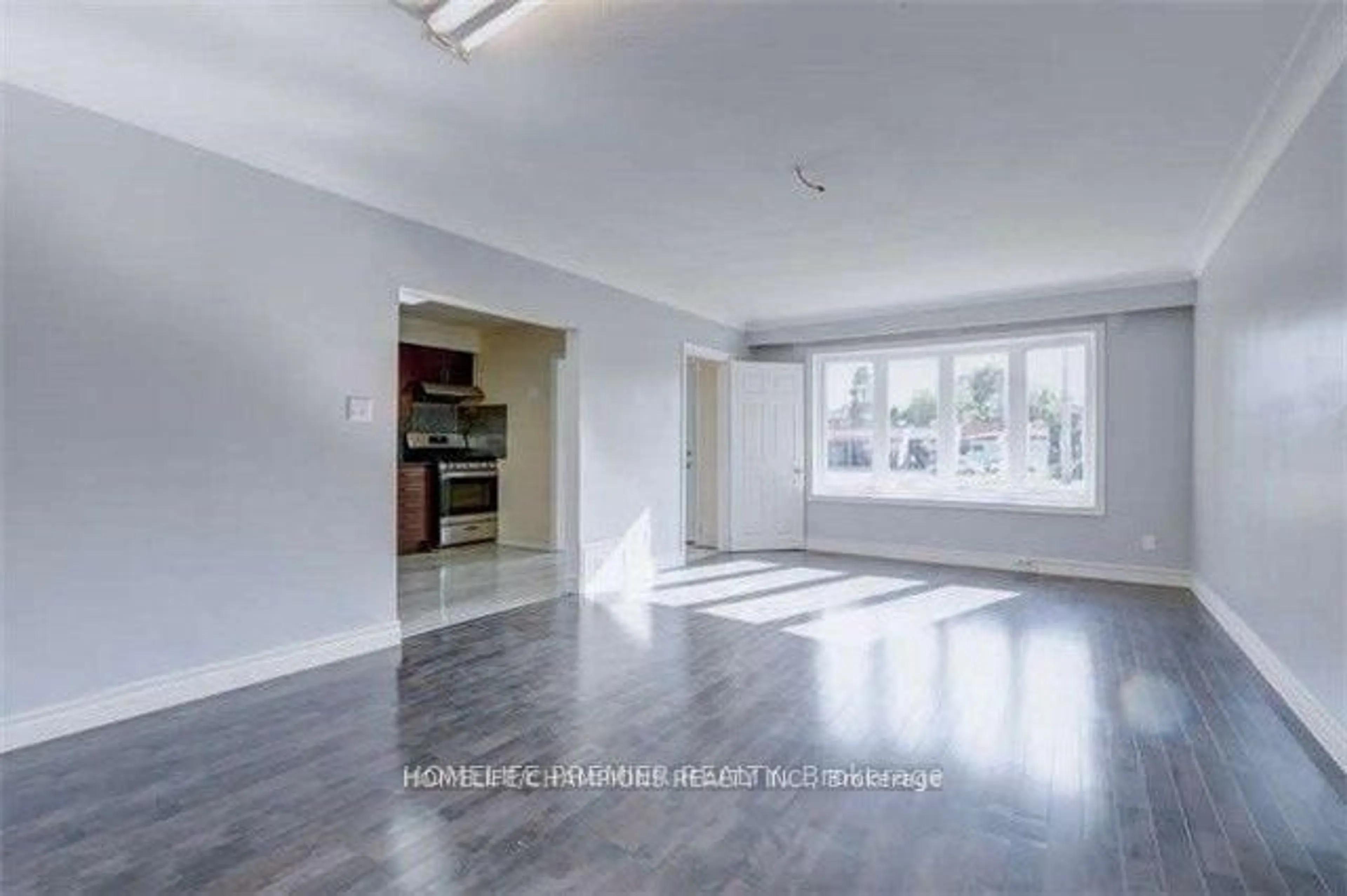 A pic of a room for 765 Markham Rd, Toronto Ontario M1H 2Y1
