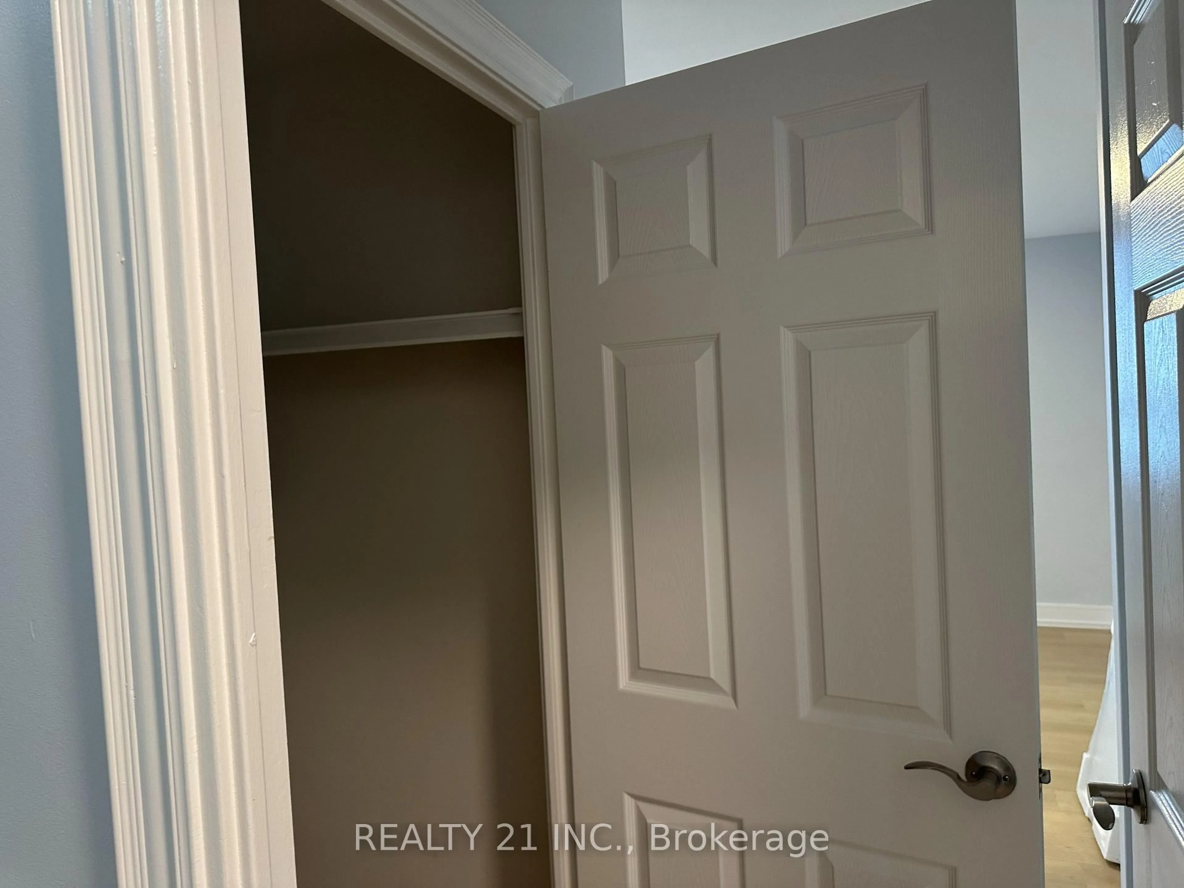 A pic of a room for 5 Massey Sq #2511, Toronto Ontario M4C 5L6