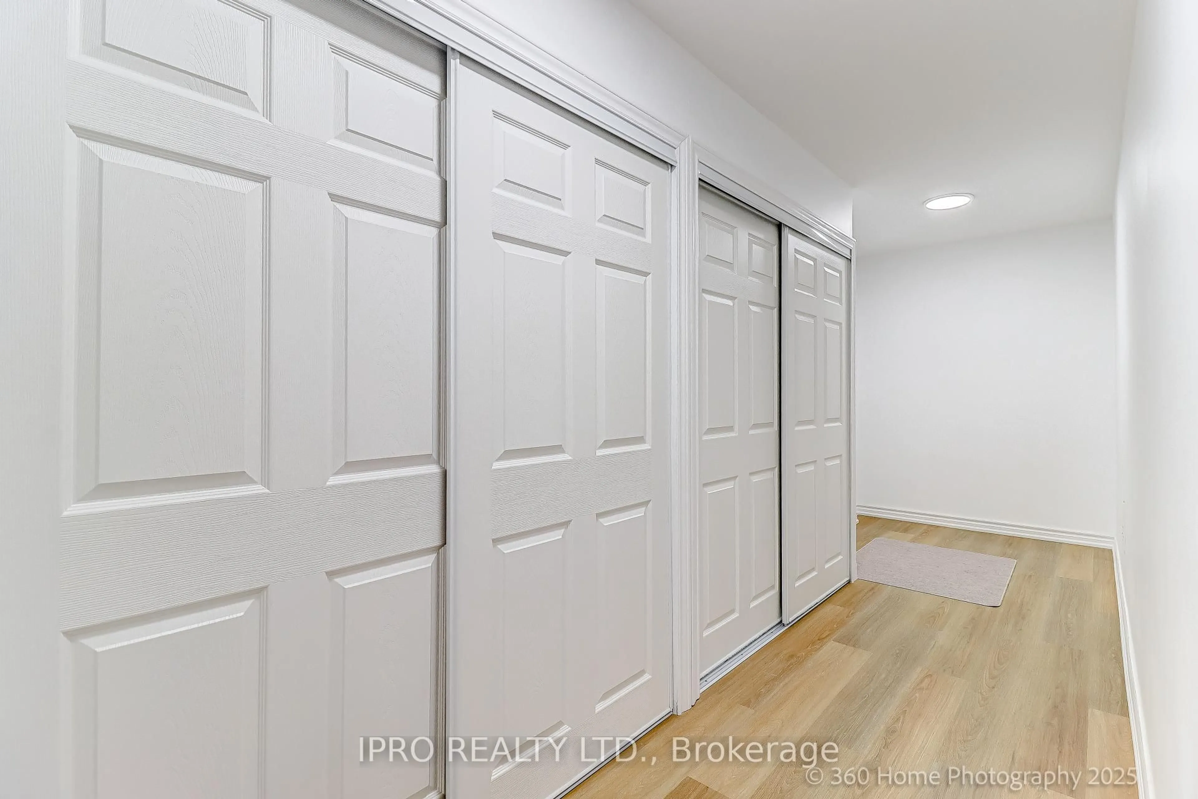 Storage room or clothes room or walk-in closet for 3 Massey Sq #803, Toronto Ontario M4C 5L5