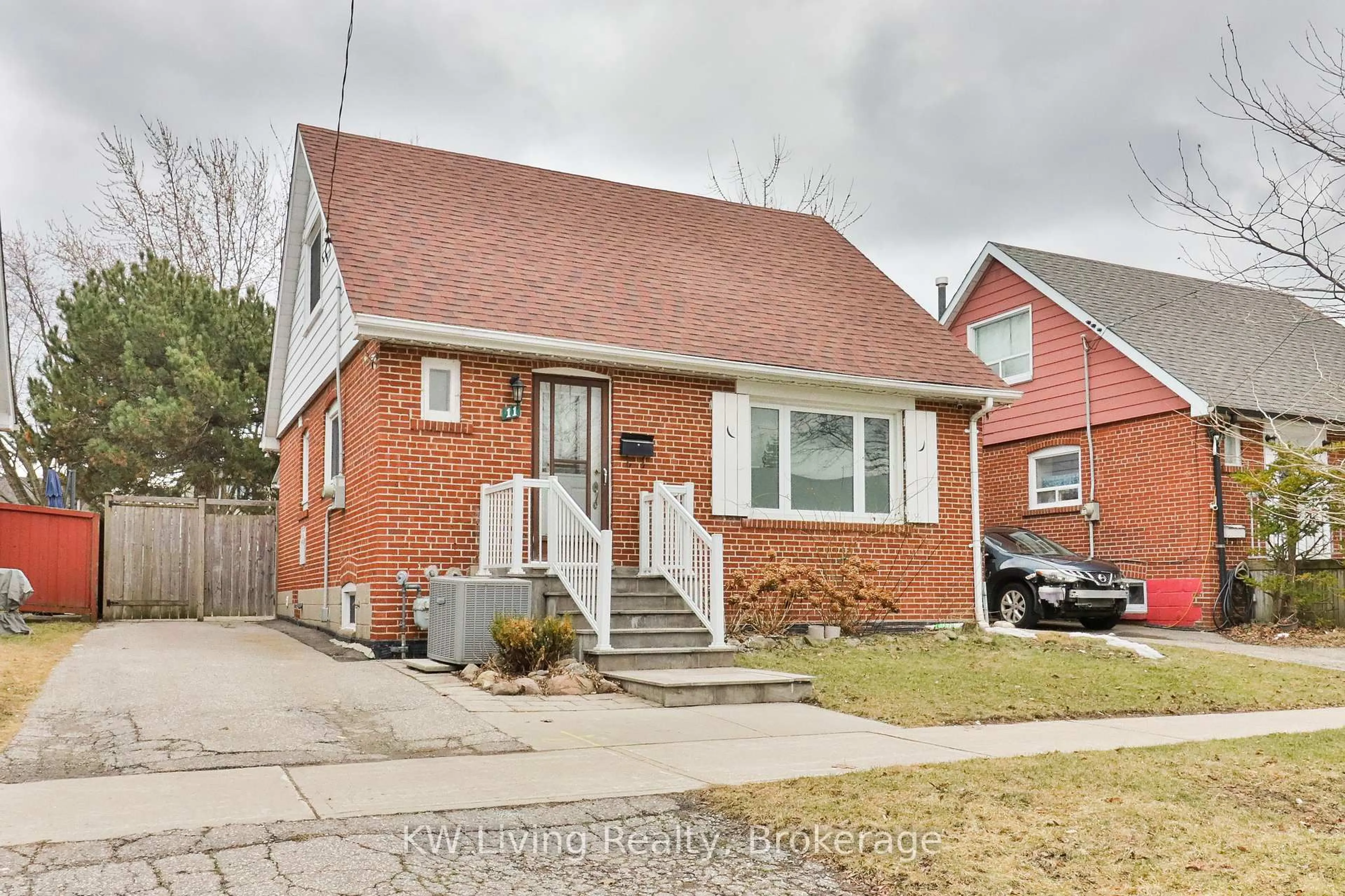 Home with brick exterior material, street for 11 Dorine Cres, Toronto Ontario M1L 1Y8