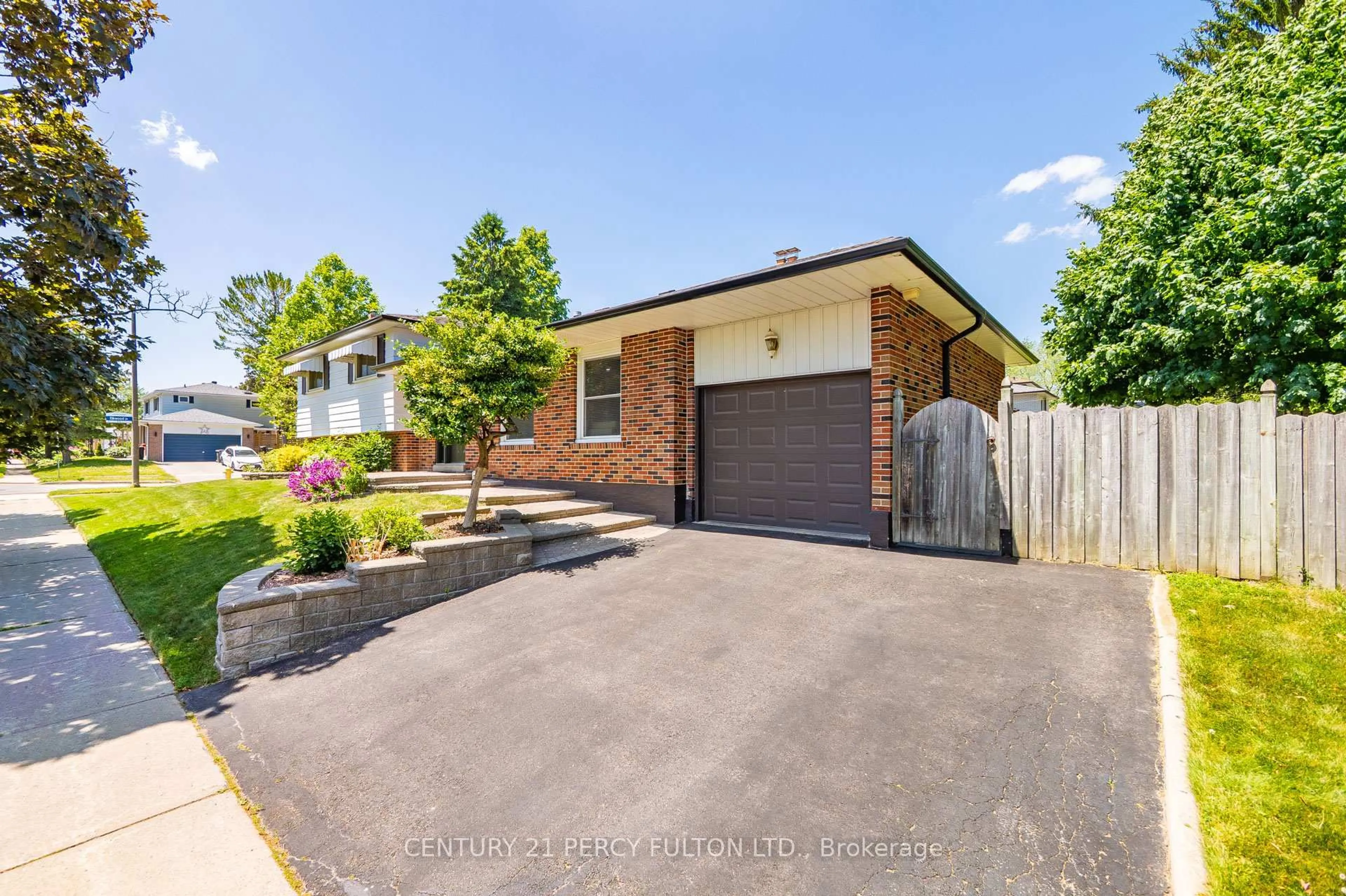 Home with brick exterior material, street for 50 Chapais Cres, Toronto Ontario M1C 2C5