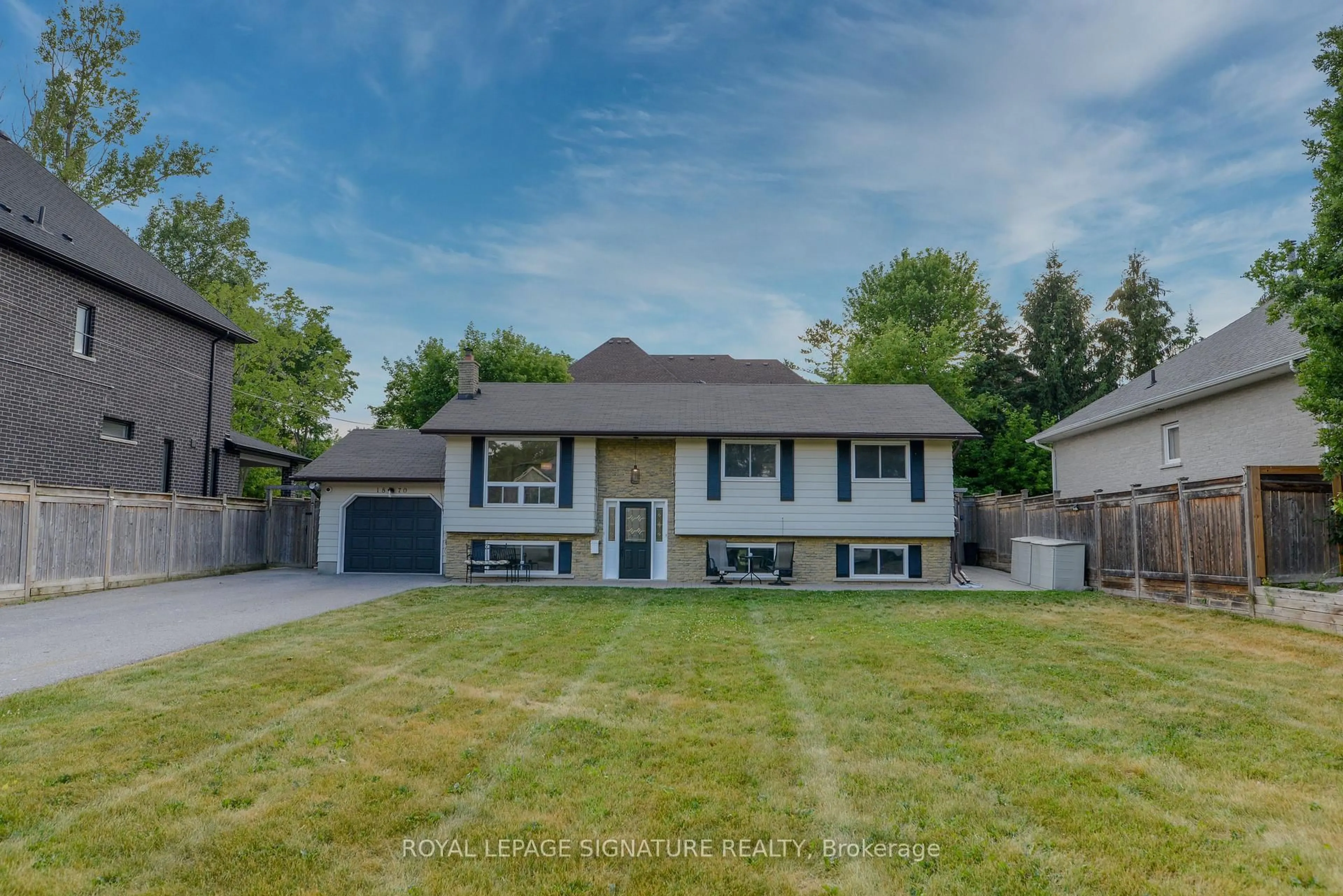Home with vinyl exterior material, street for 1870 Spruce Hill Rd, Pickering Ontario L1V 1S7