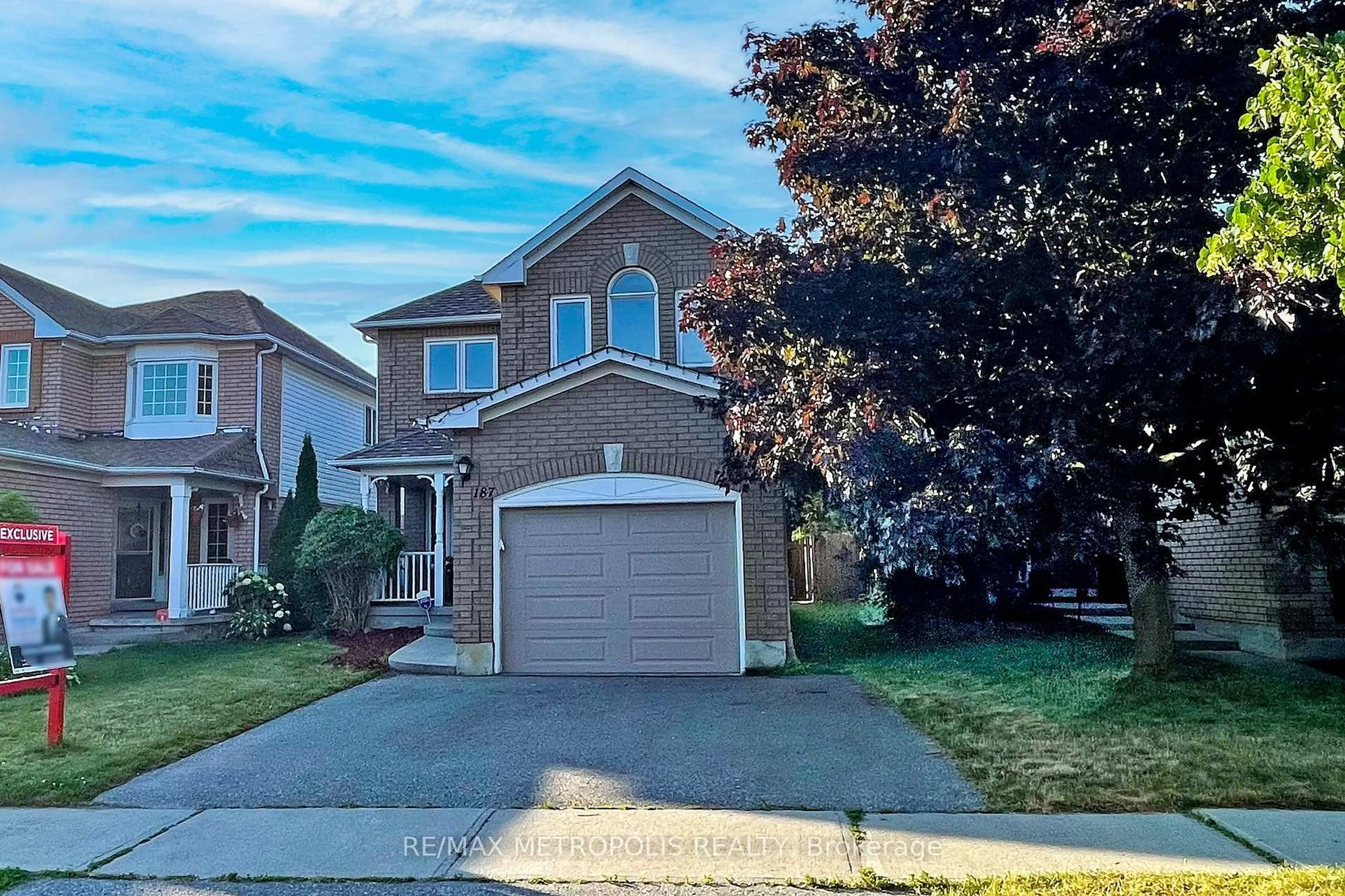 Unknown for 187 Wilkins Cres, Clarington Ontario L1E 3B7