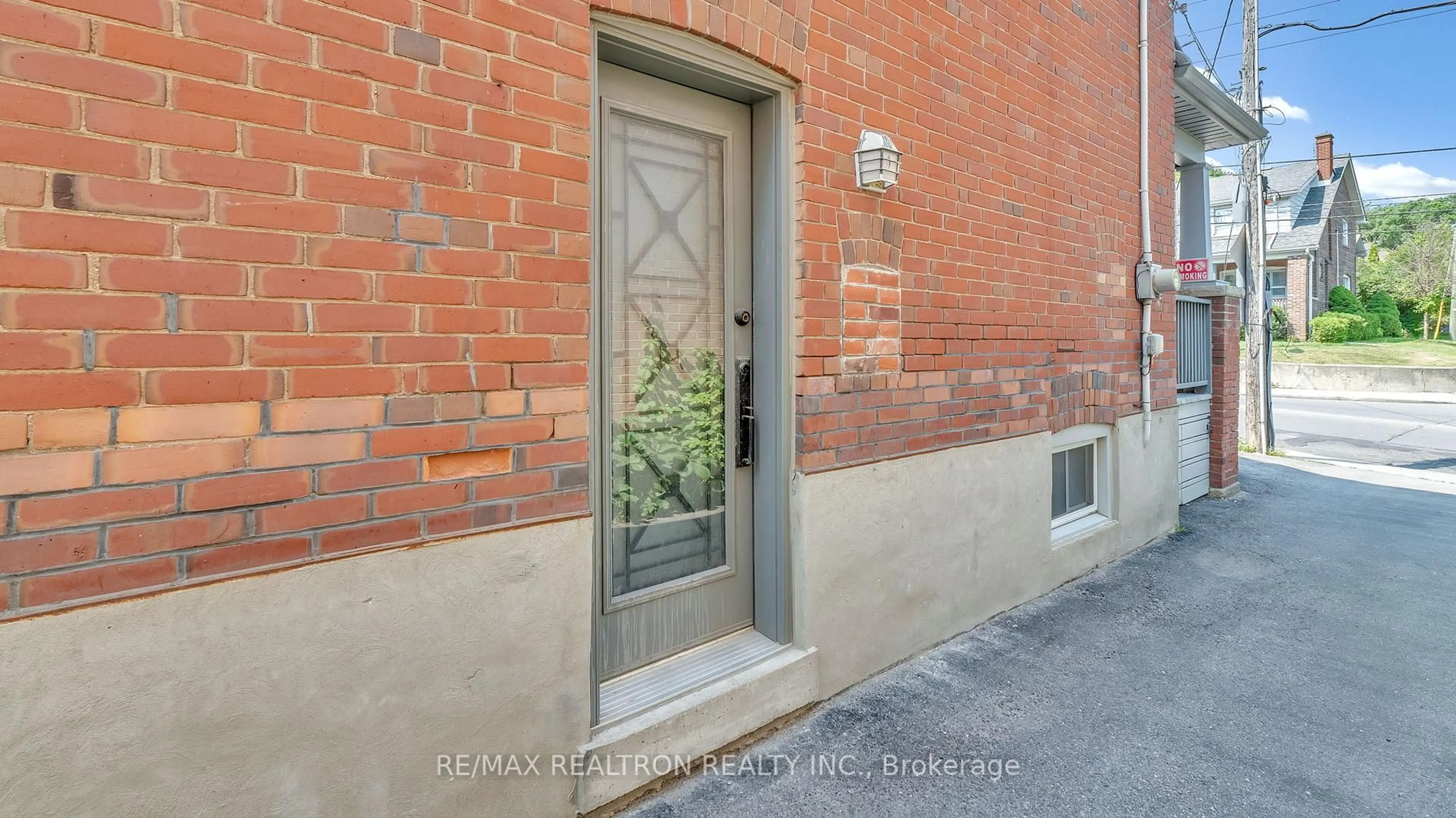 Unknown for 155 Dawes Rd, Toronto Ontario M4C 5C3