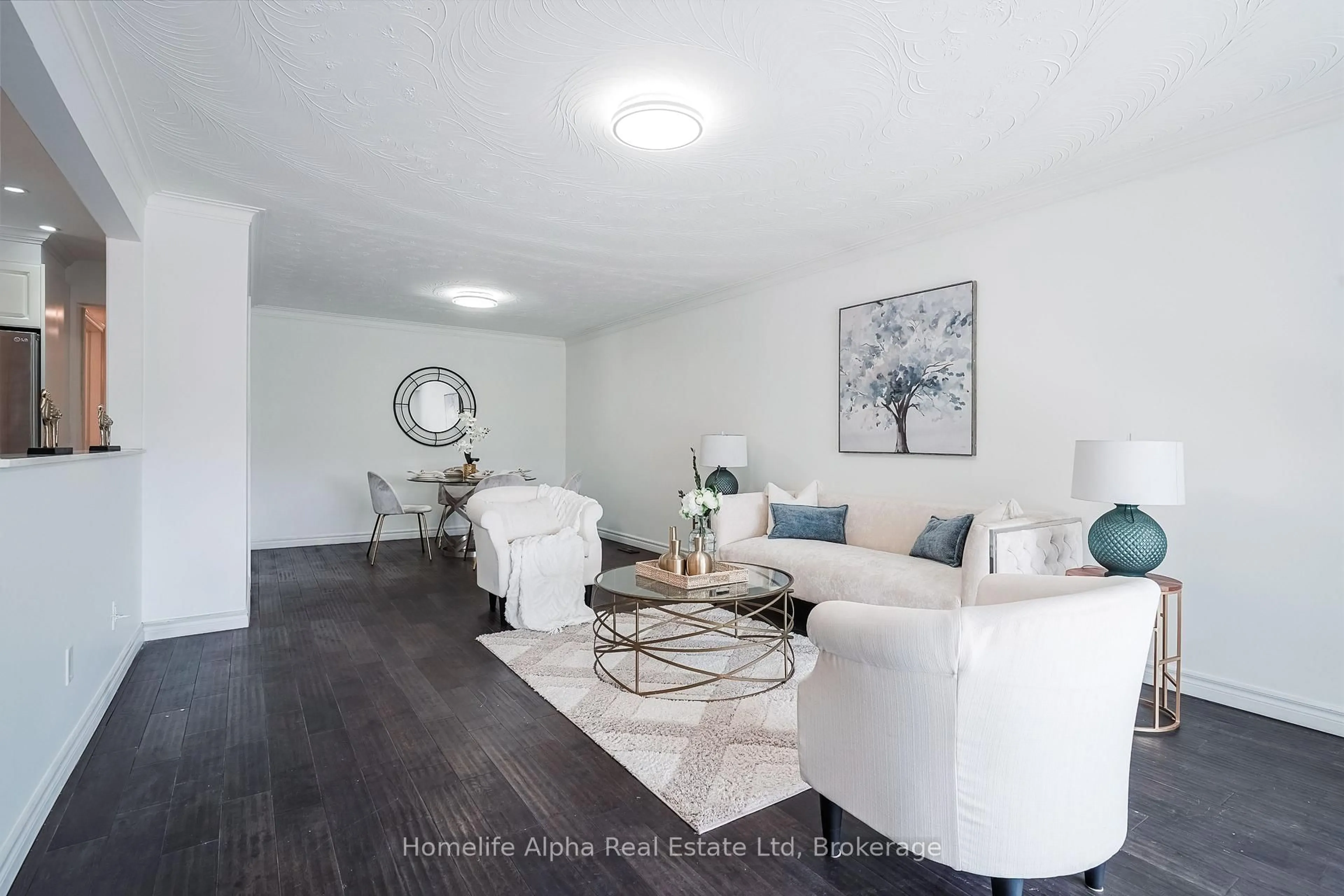 Living room with furniture, unknown for 30 Hepscott Terr, Toronto Ontario M1W 1E1