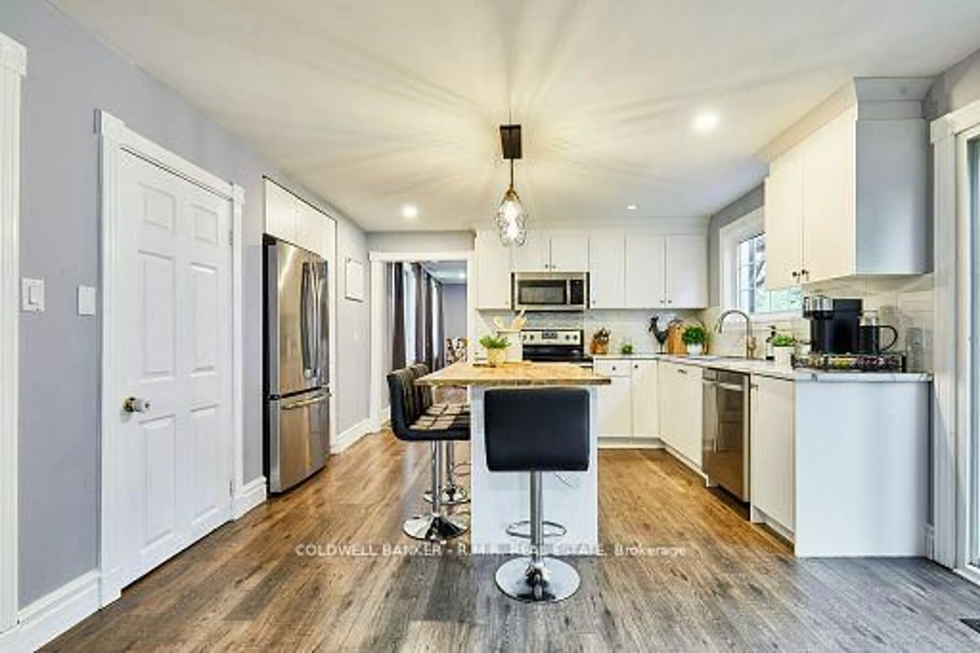 Open concept kitchen, wood/laminate floor for 10 Church St, Clarington Ontario L0B 1M0