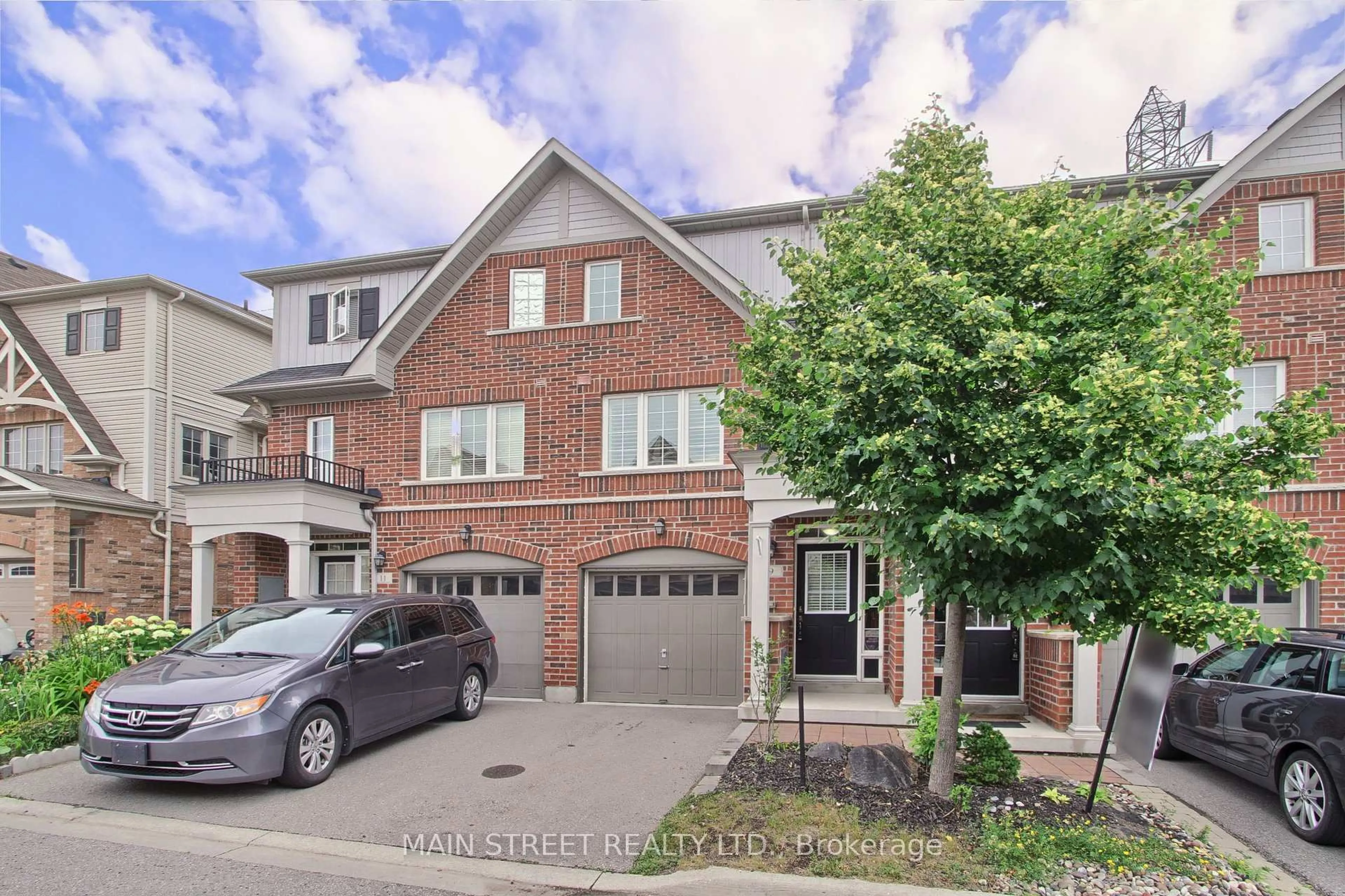 Home with brick exterior material, street for 9 Magpie Way, Whitby Ontario L1N 0K7