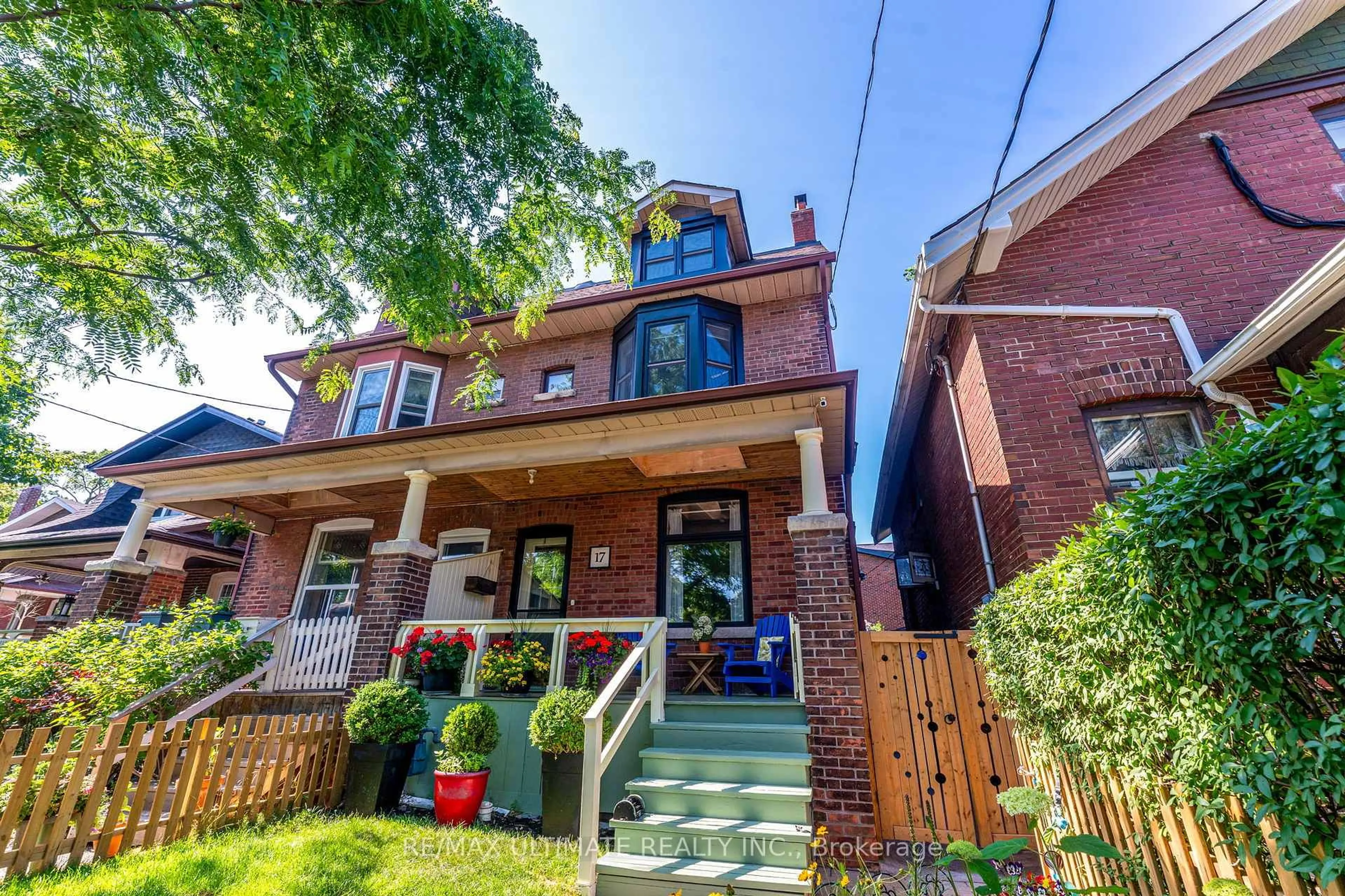 Home with brick exterior material, street for 17 Beach View Cres, Toronto Ontario M4E 2L6