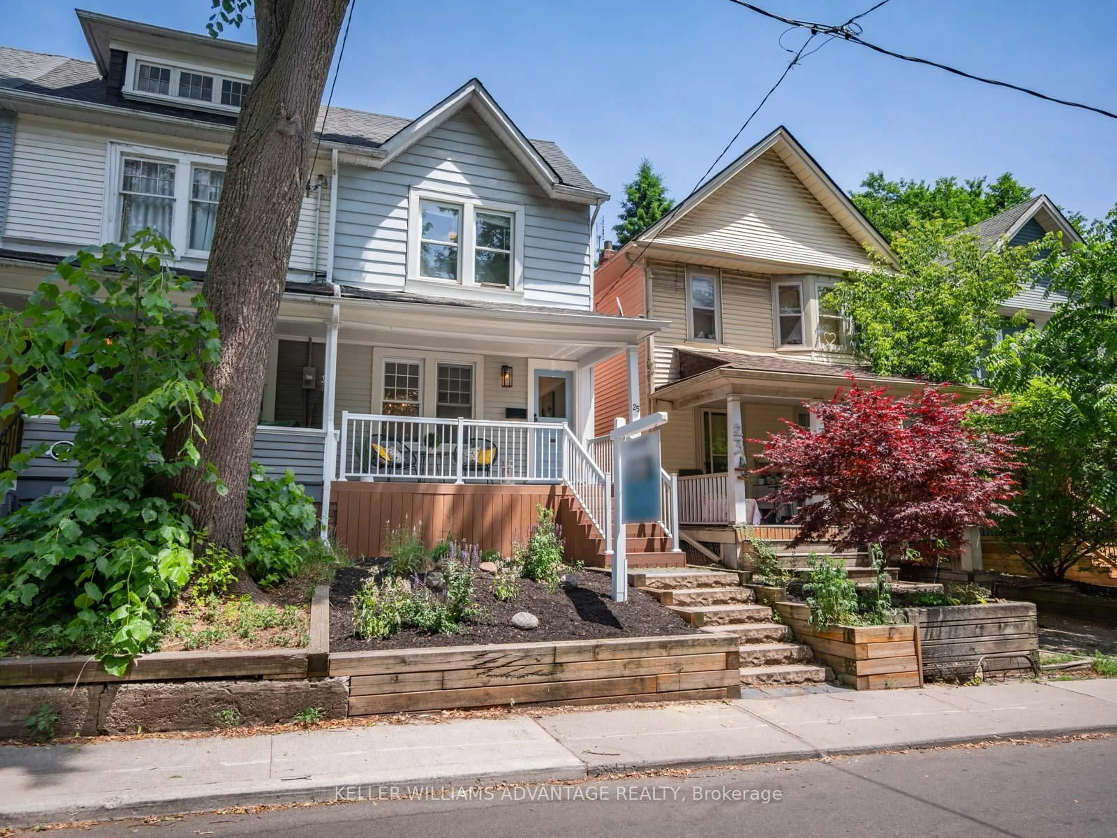 Unknown for 25 Bellefair Ave, Toronto Ontario M4L 3T7