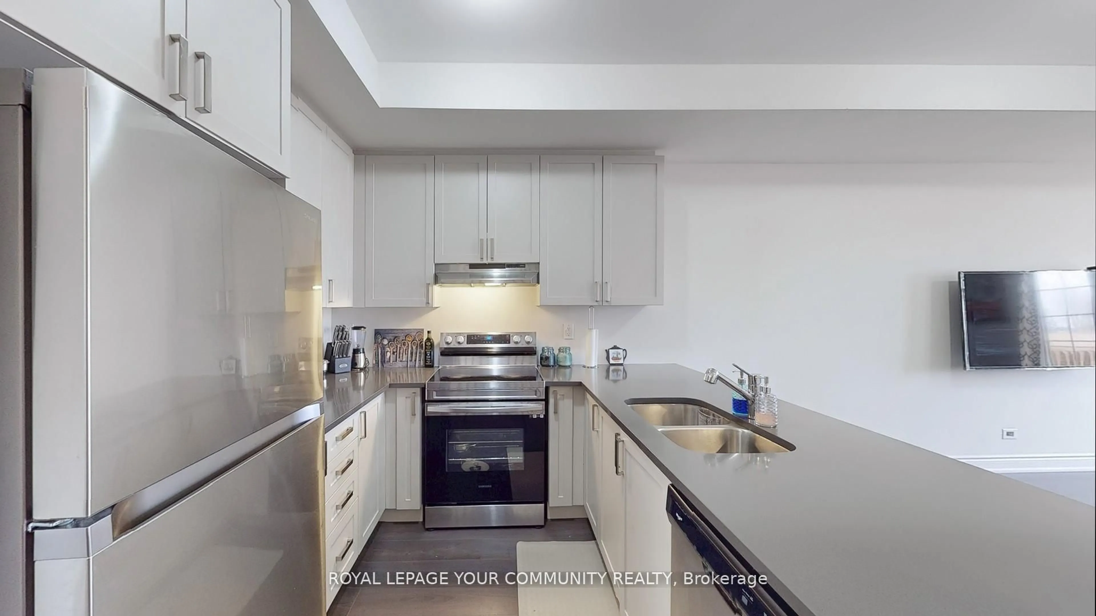 Standard kitchen, unknown for 2681 Magdalen Path #35, Oshawa Ontario L1L 0R6