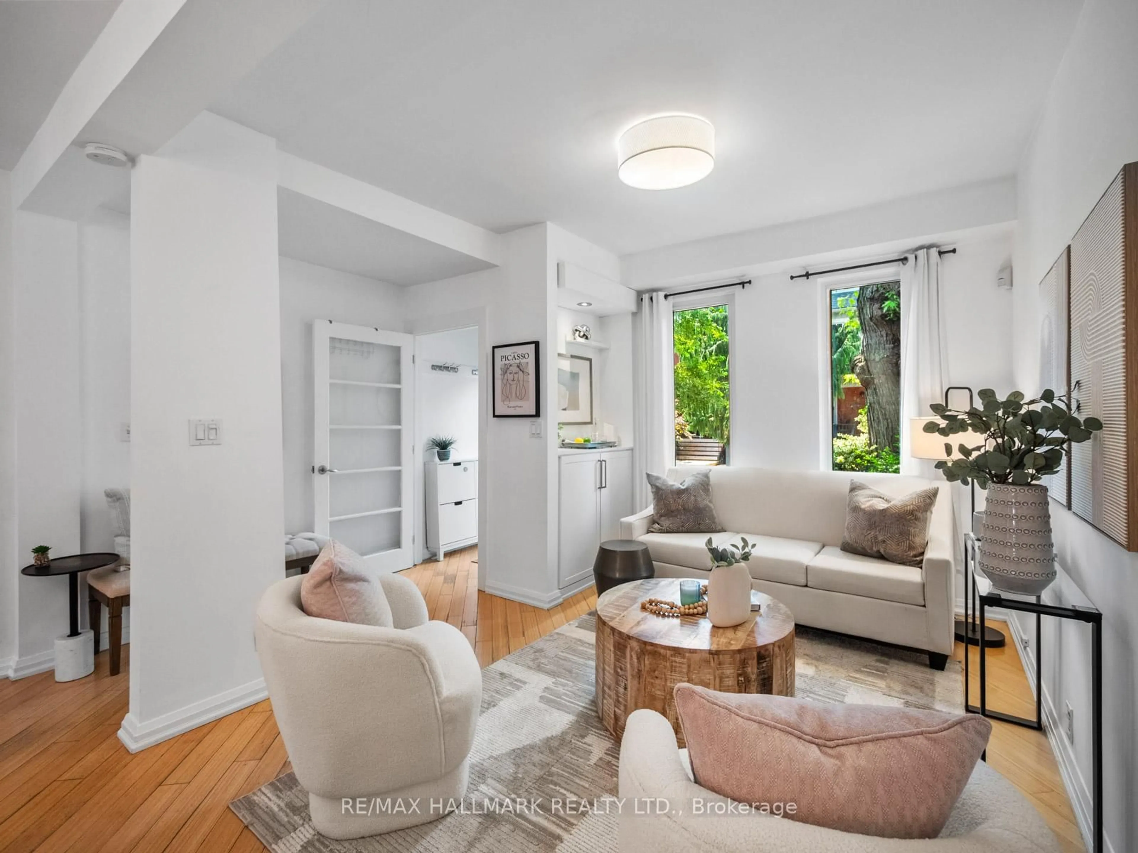 Living room with furniture, unknown for 69 De Grassi St, Toronto Ontario M4M 2K5