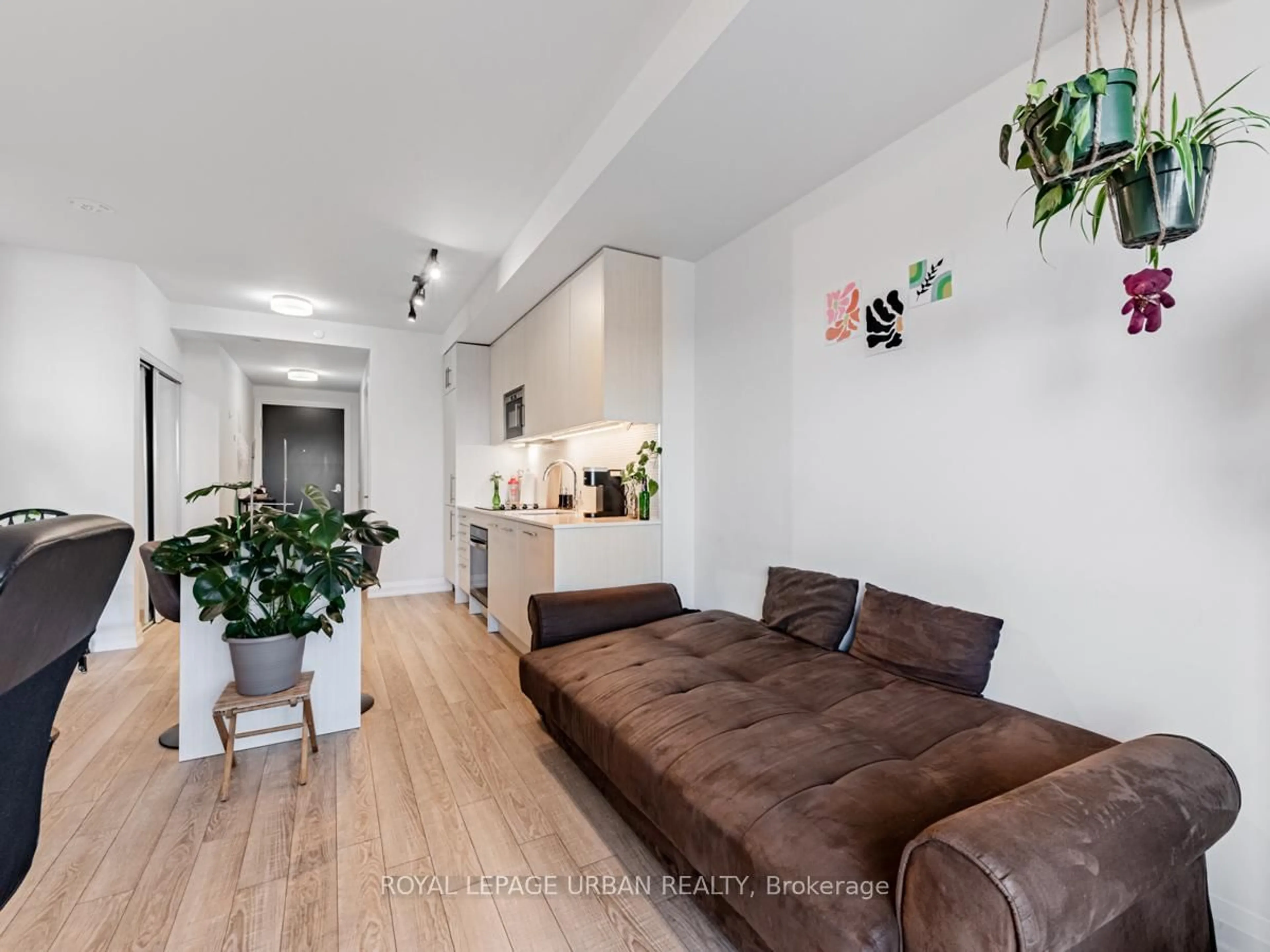 Living room with furniture, unknown for 286 Main St #2311, Toronto Ontario M4C 0B3