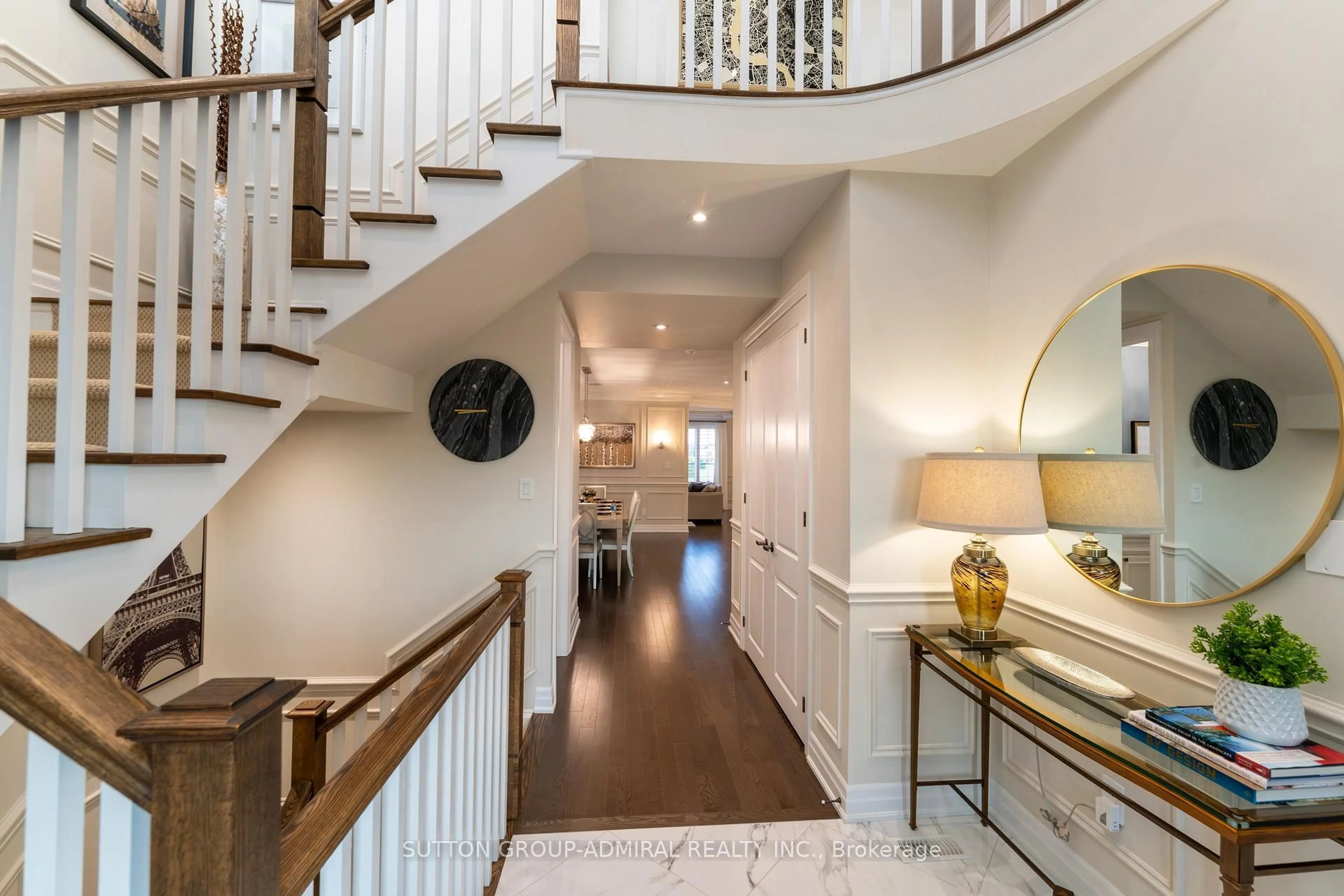 Indoor entryway for 21 Soltys Dr, Whitby Ontario L1P 0J3