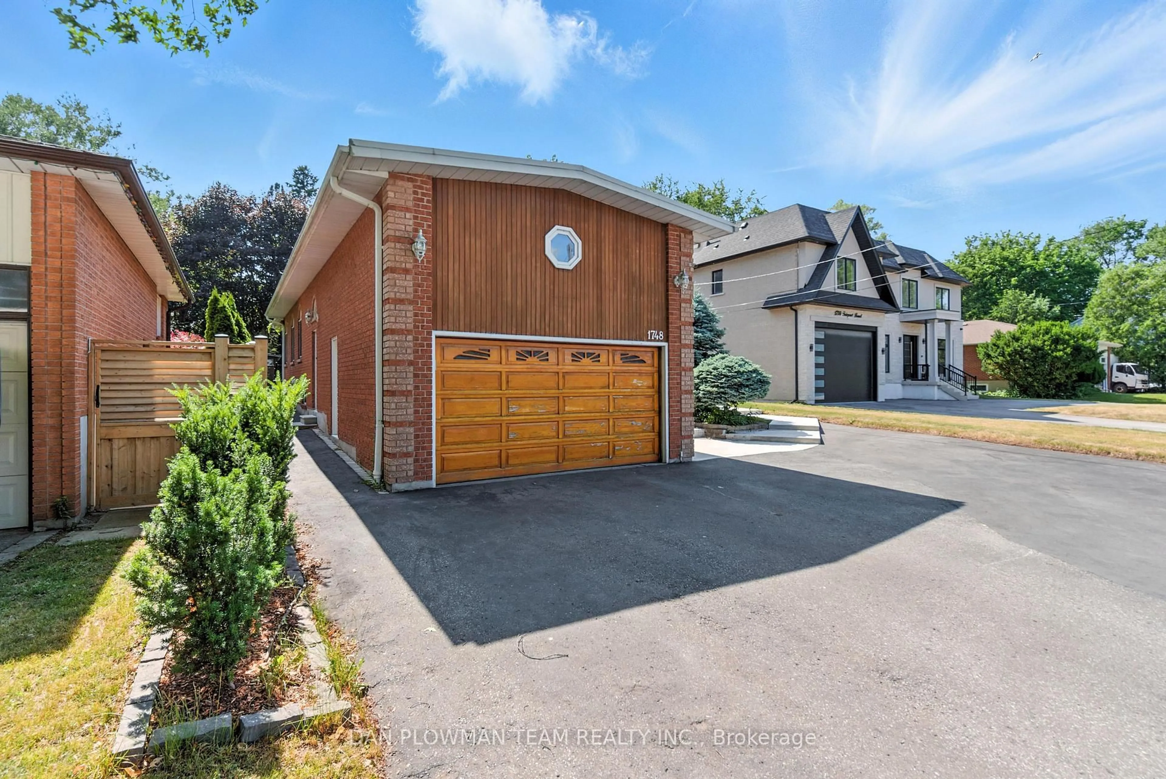 Unknown for 1748 Fairport Rd, Pickering Ontario L1V 1S8