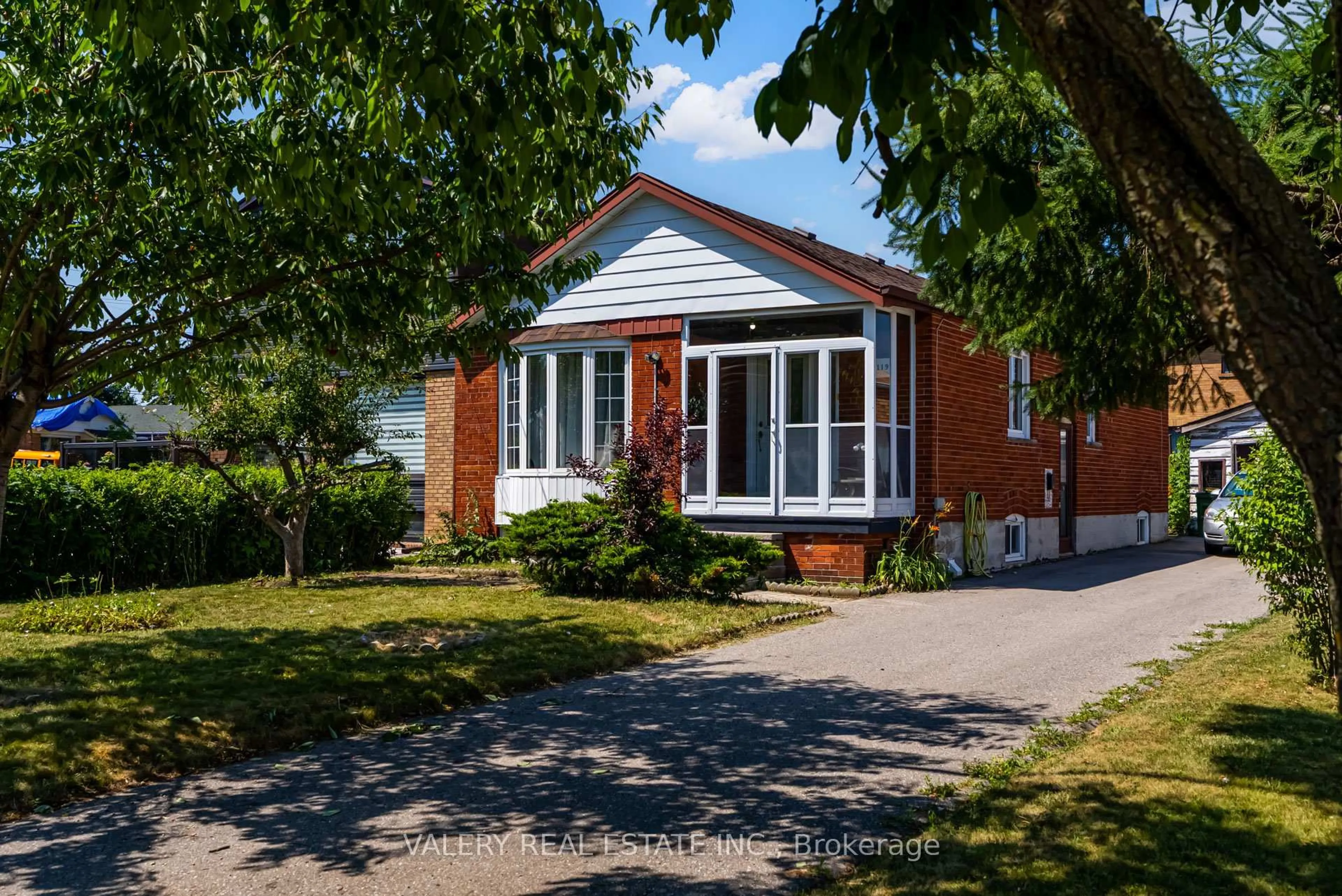 Home with brick exterior material, street for 119 Marble Arch Cres, Toronto Ontario M1R 1W8