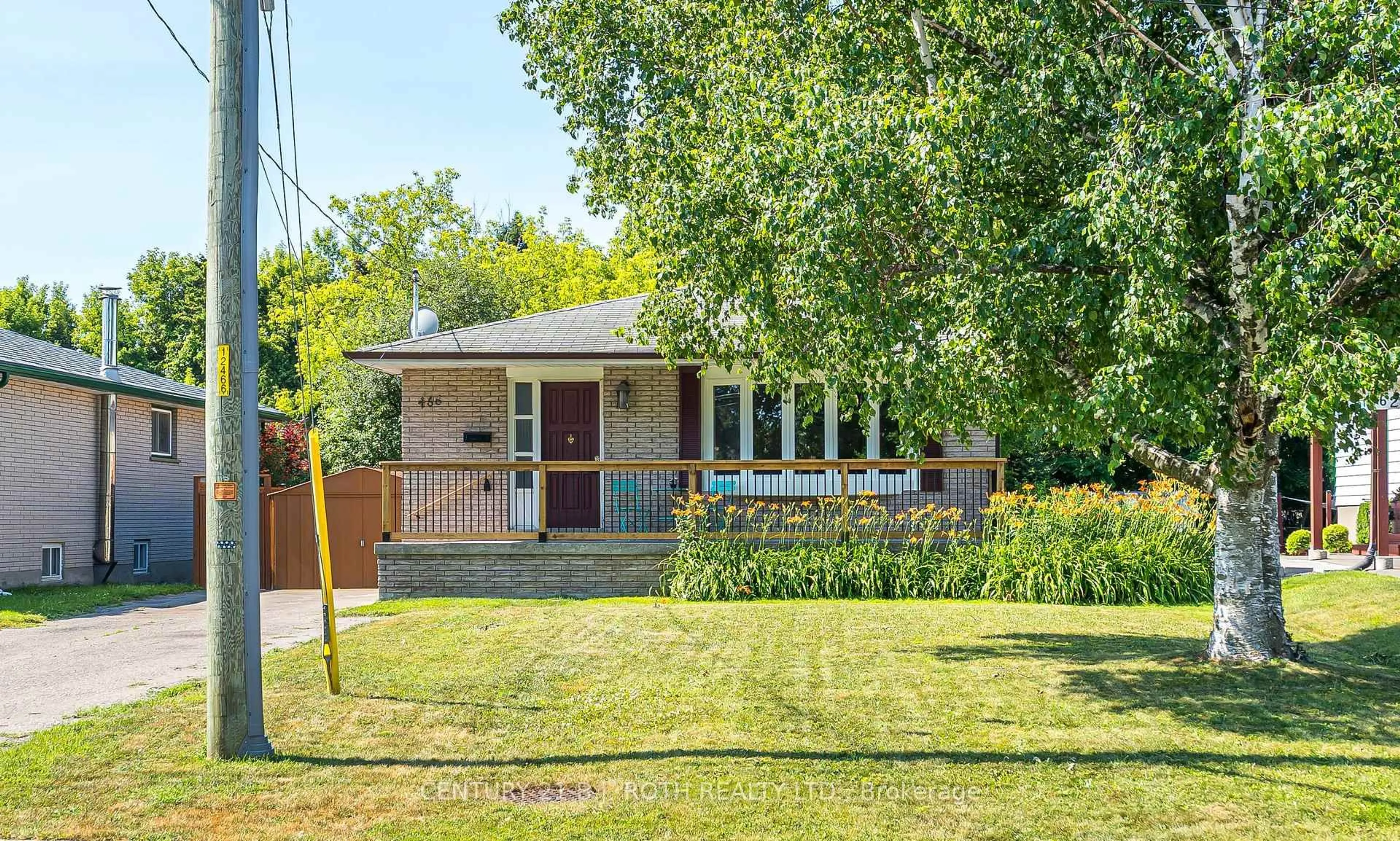 Home with brick exterior material, street for 466 Dianne Dr, Oshawa Ontario L1H 7A6