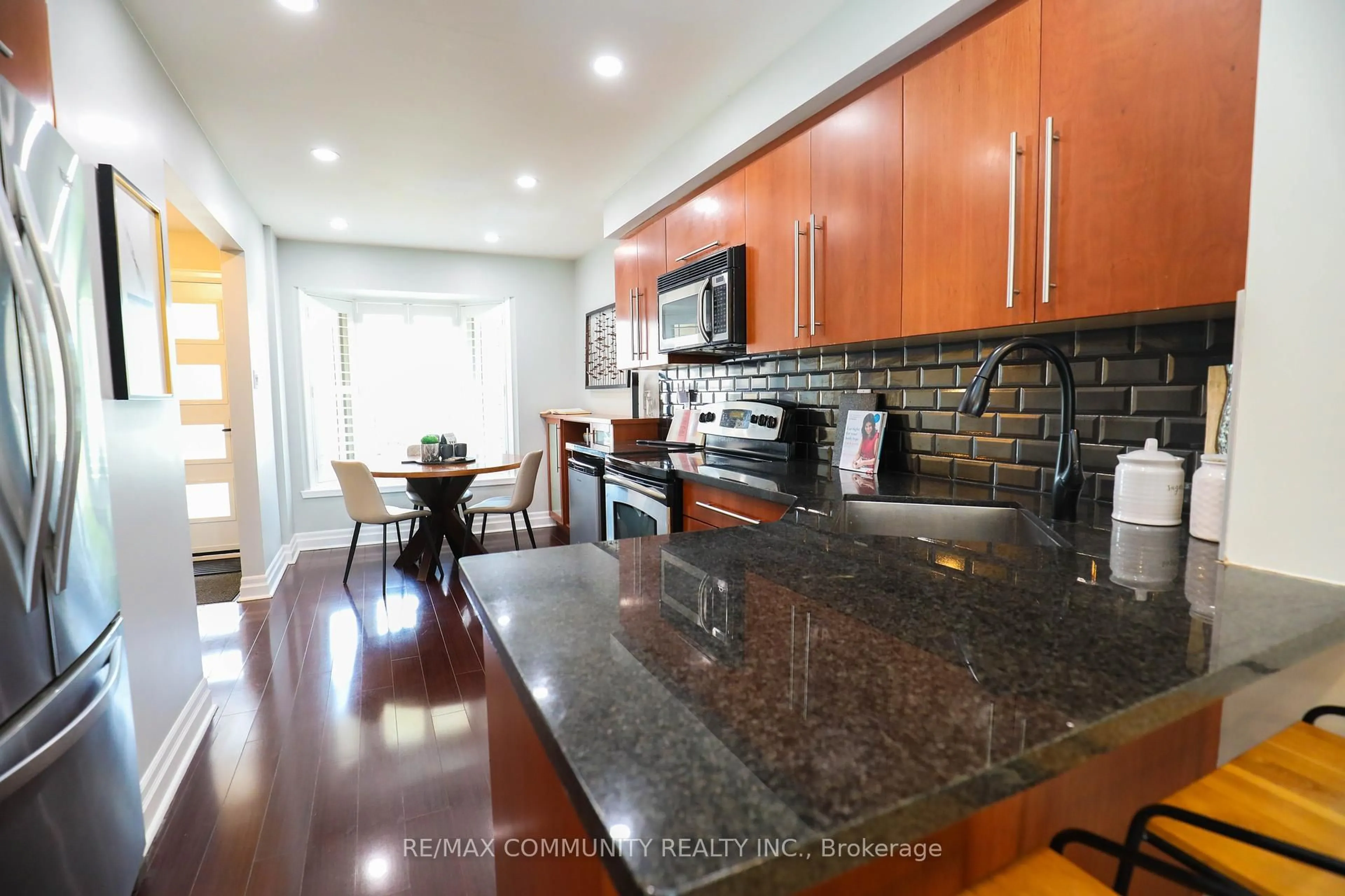 Open concept kitchen, unknown for 3 Durness Ave, Toronto Ontario M1B 4W8