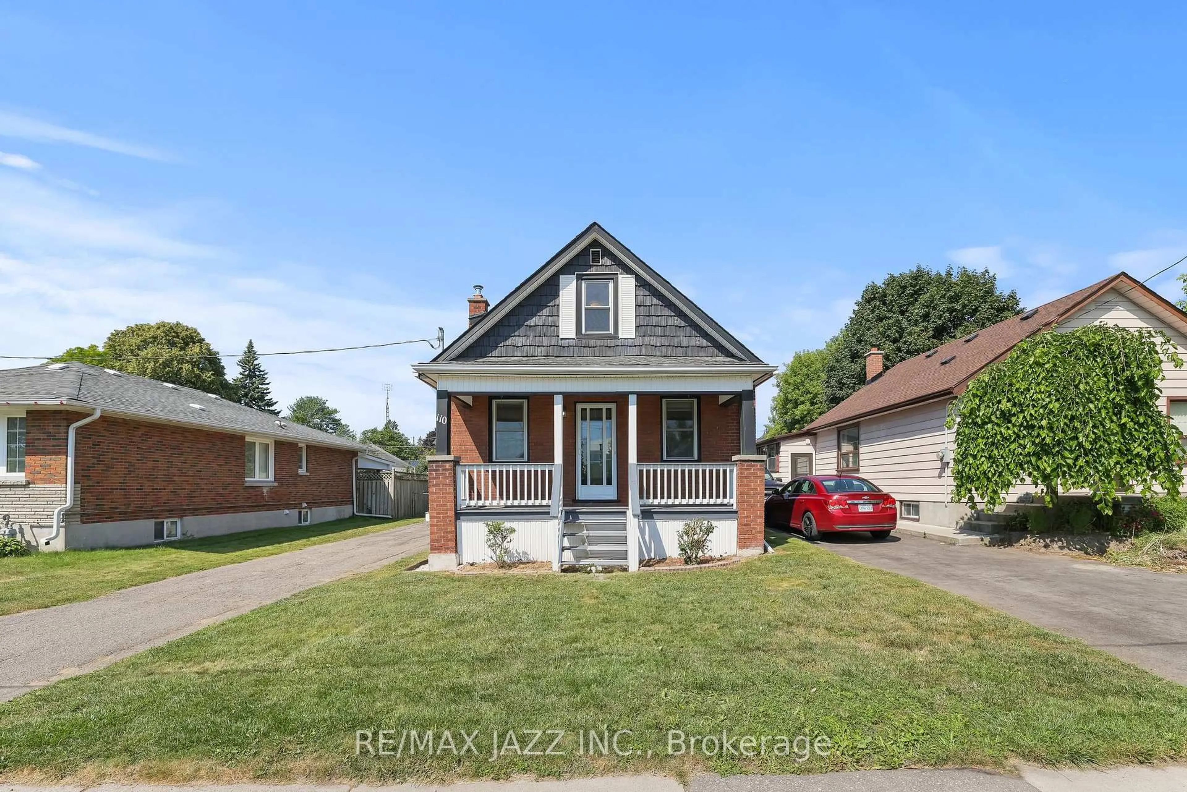 Home with brick exterior material, street for 110 Gibbons St, Oshawa Ontario L1J 4Y2