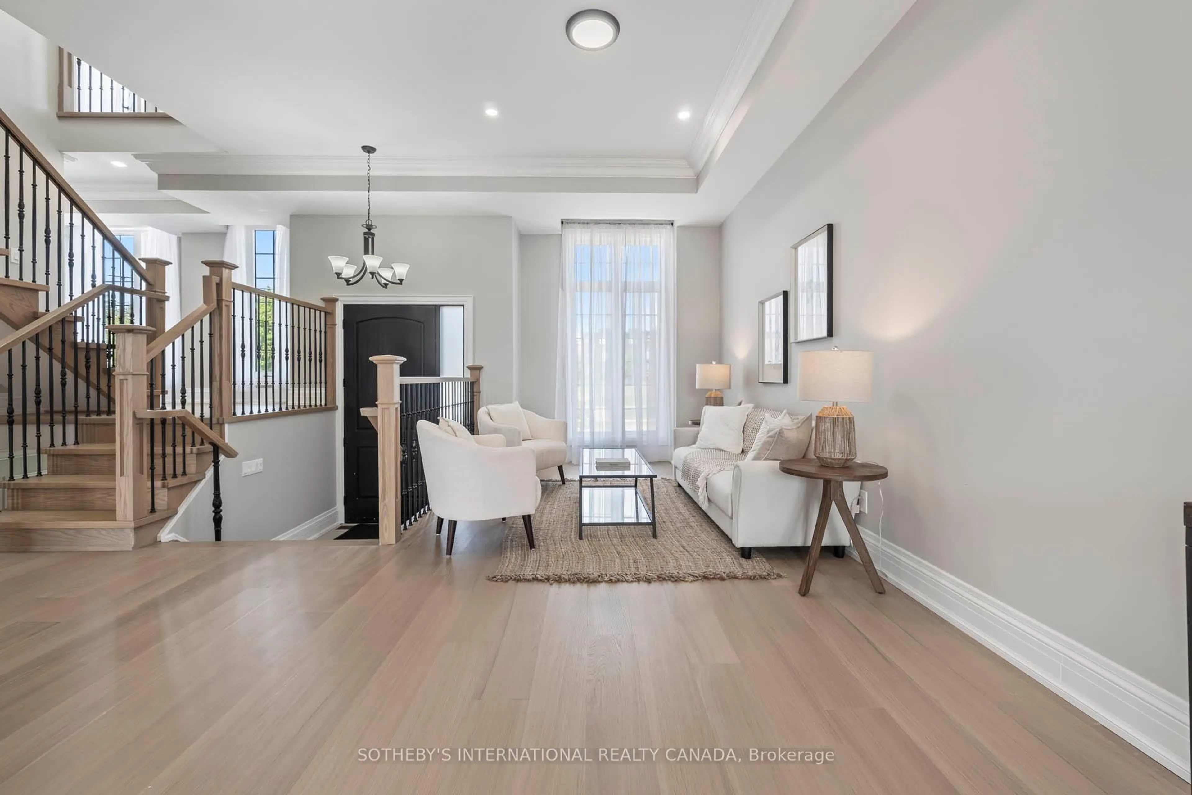 Living room with furniture, unknown for 1309 Commerce St, Pickering Ontario L1W 1E1