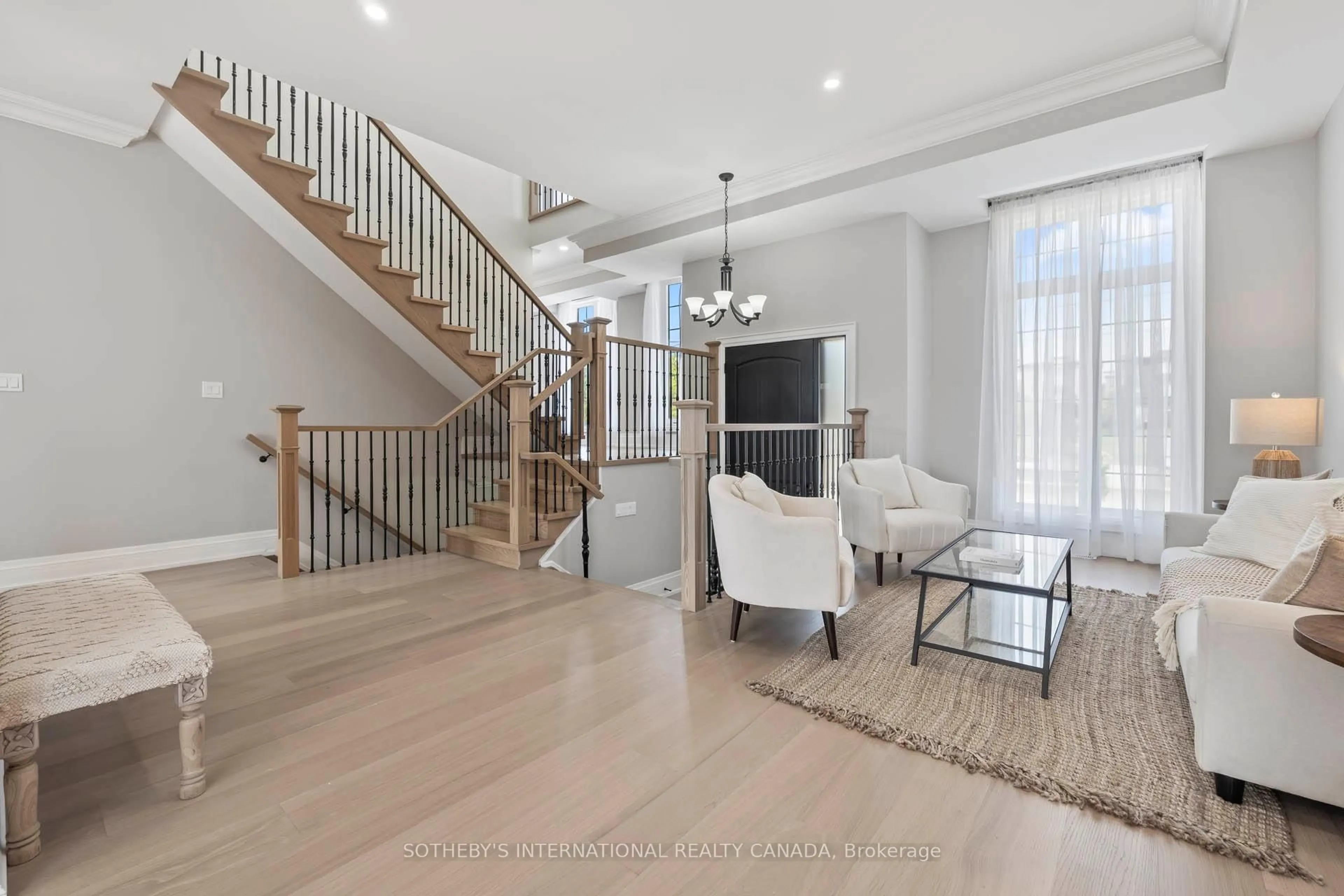 Unknown for 1309 Commerce St, Pickering Ontario L1W 1E1