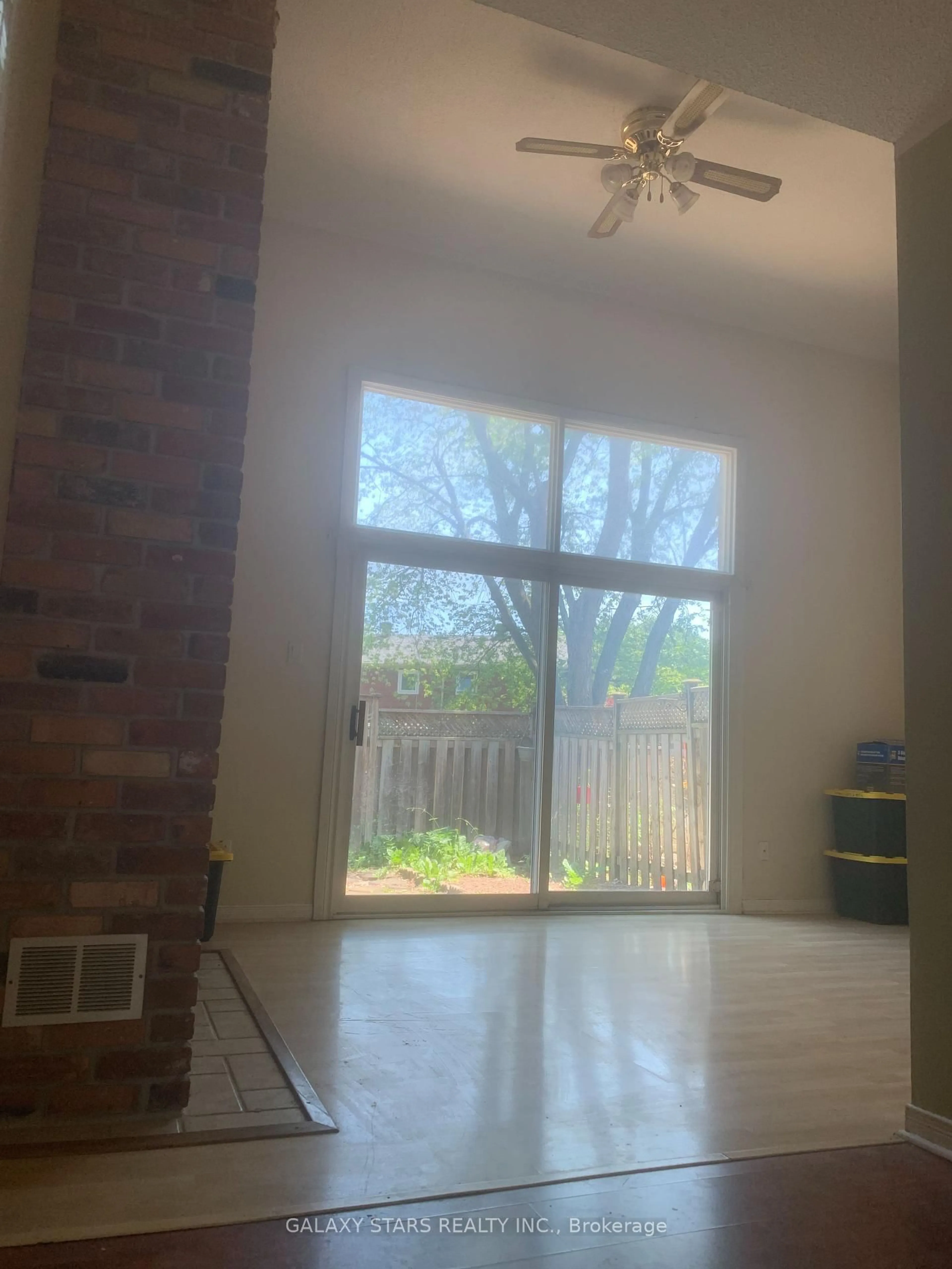 A pic of a room for 1975 Rosefield Rd #39, Pickering Ontario L1V 3E3