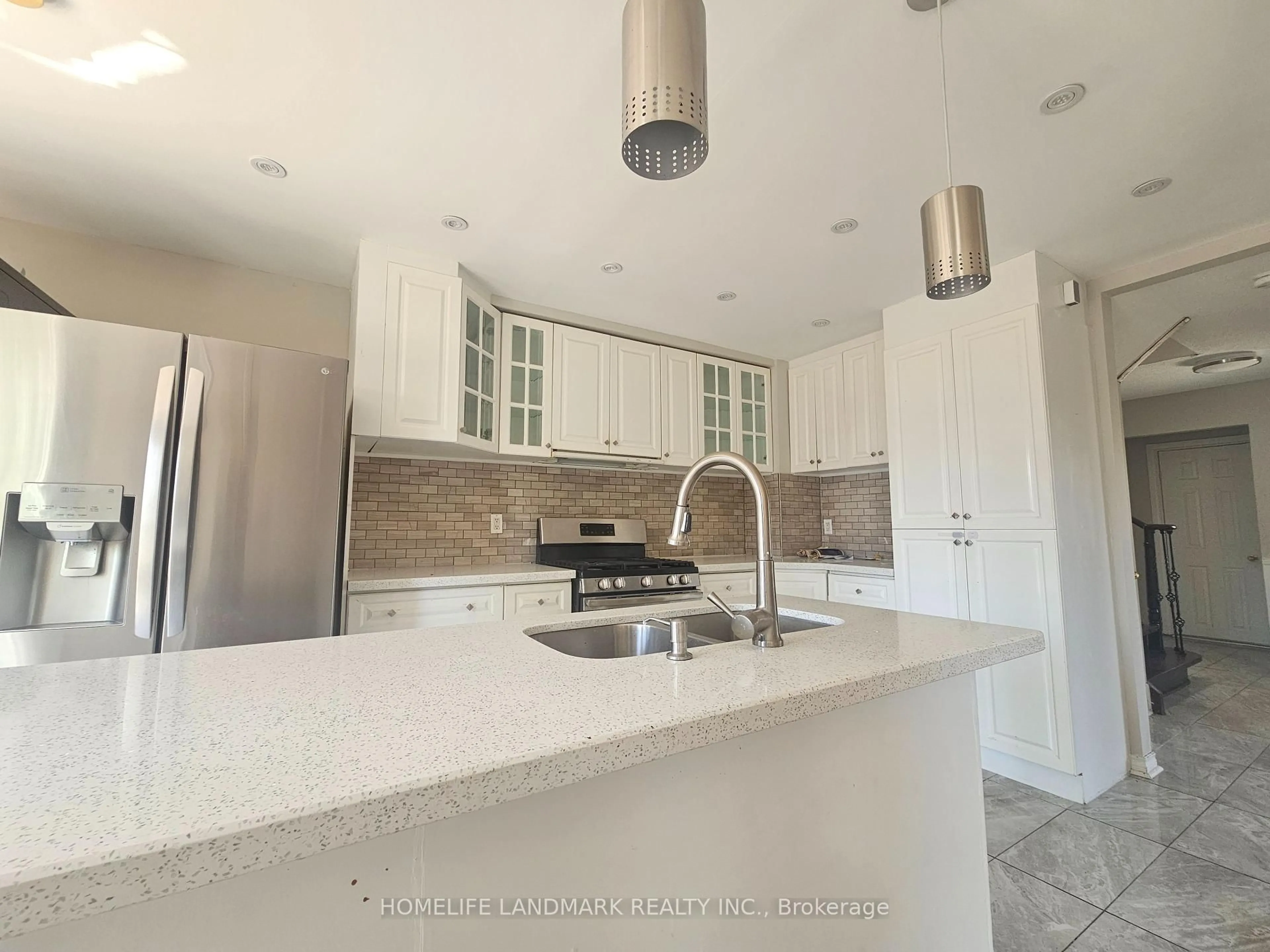 Contemporary kitchen, ceramic/tile floor for 796 Bennett Cres, Oshawa Ontario L1K 1T5