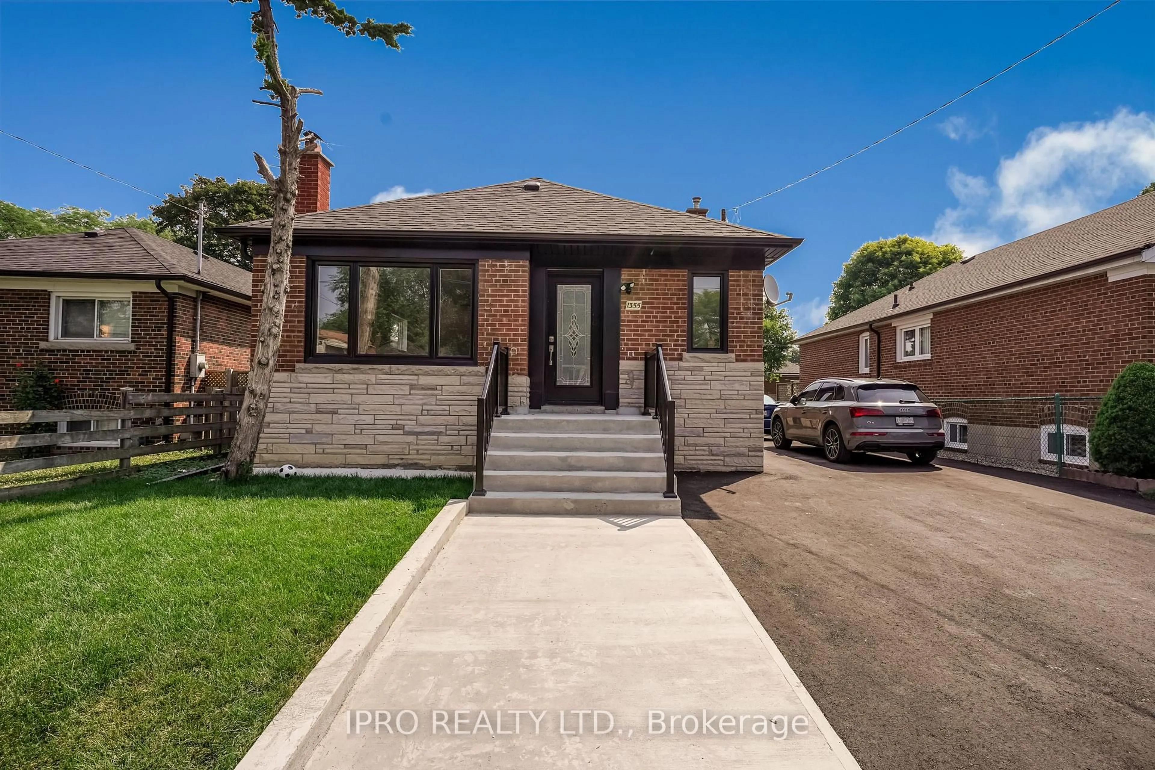 Home with brick exterior material, street for 1355 Pharmacy Ave, Toronto Ontario M1R 2J4
