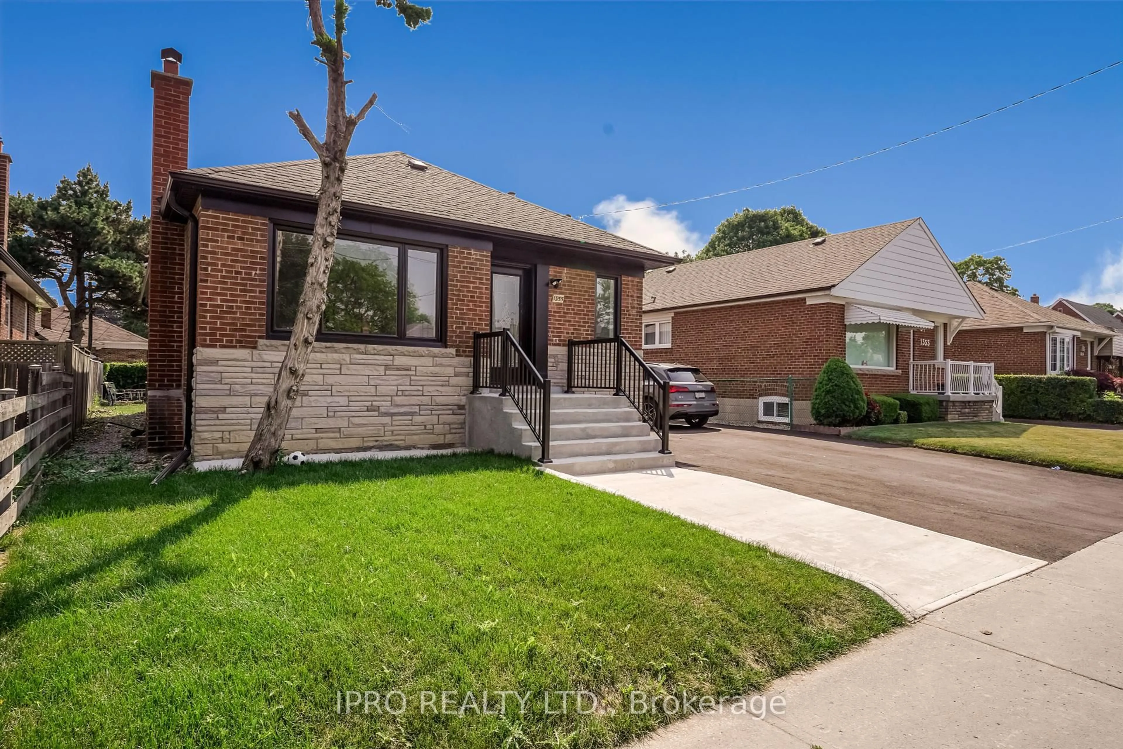 Home with brick exterior material, street for 1355 Pharmacy Ave, Toronto Ontario M1R 2J4