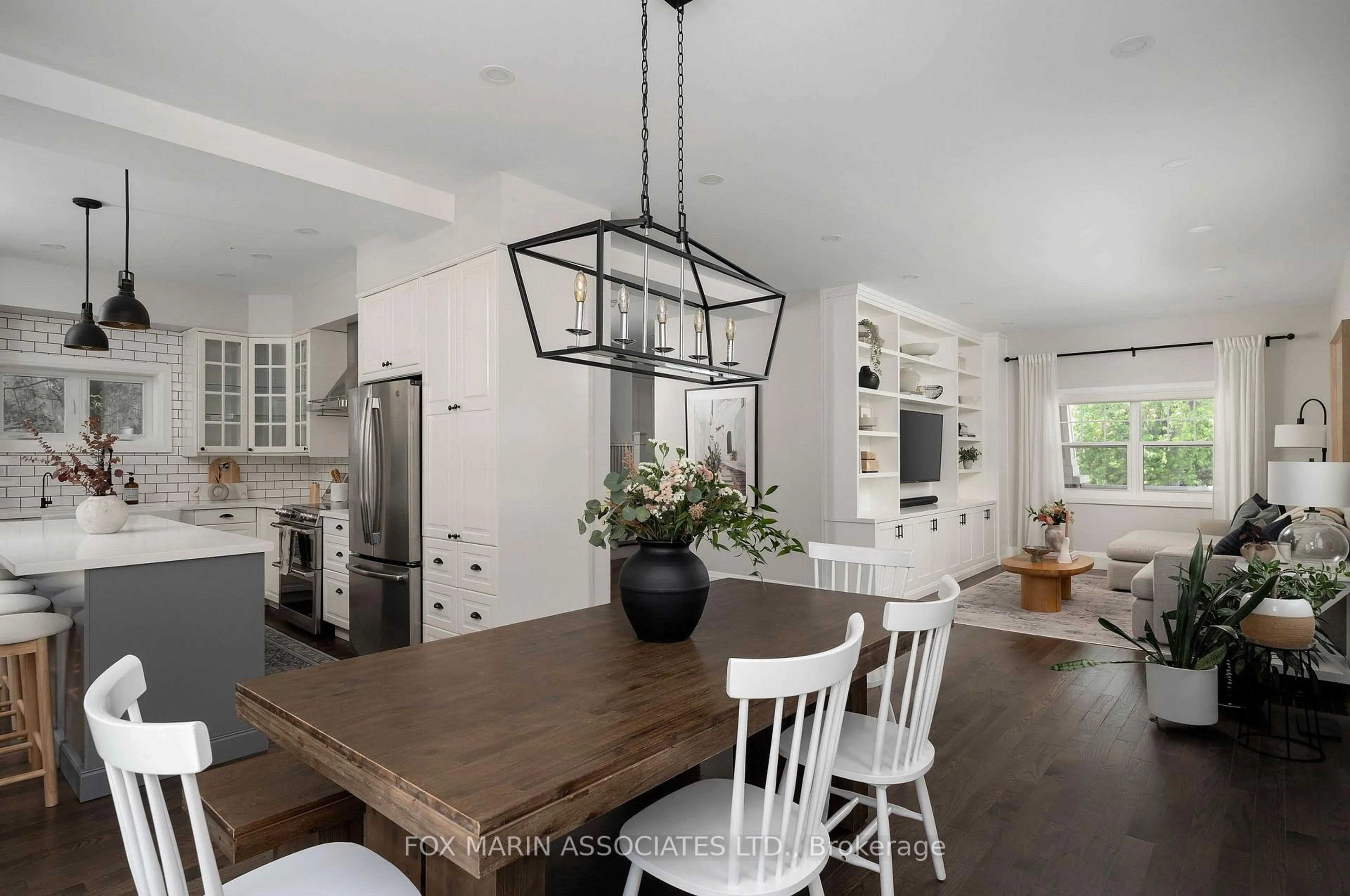 Open concept kitchen, unknown for 148 Scarboro Cres, Toronto Ontario M1M 2J4