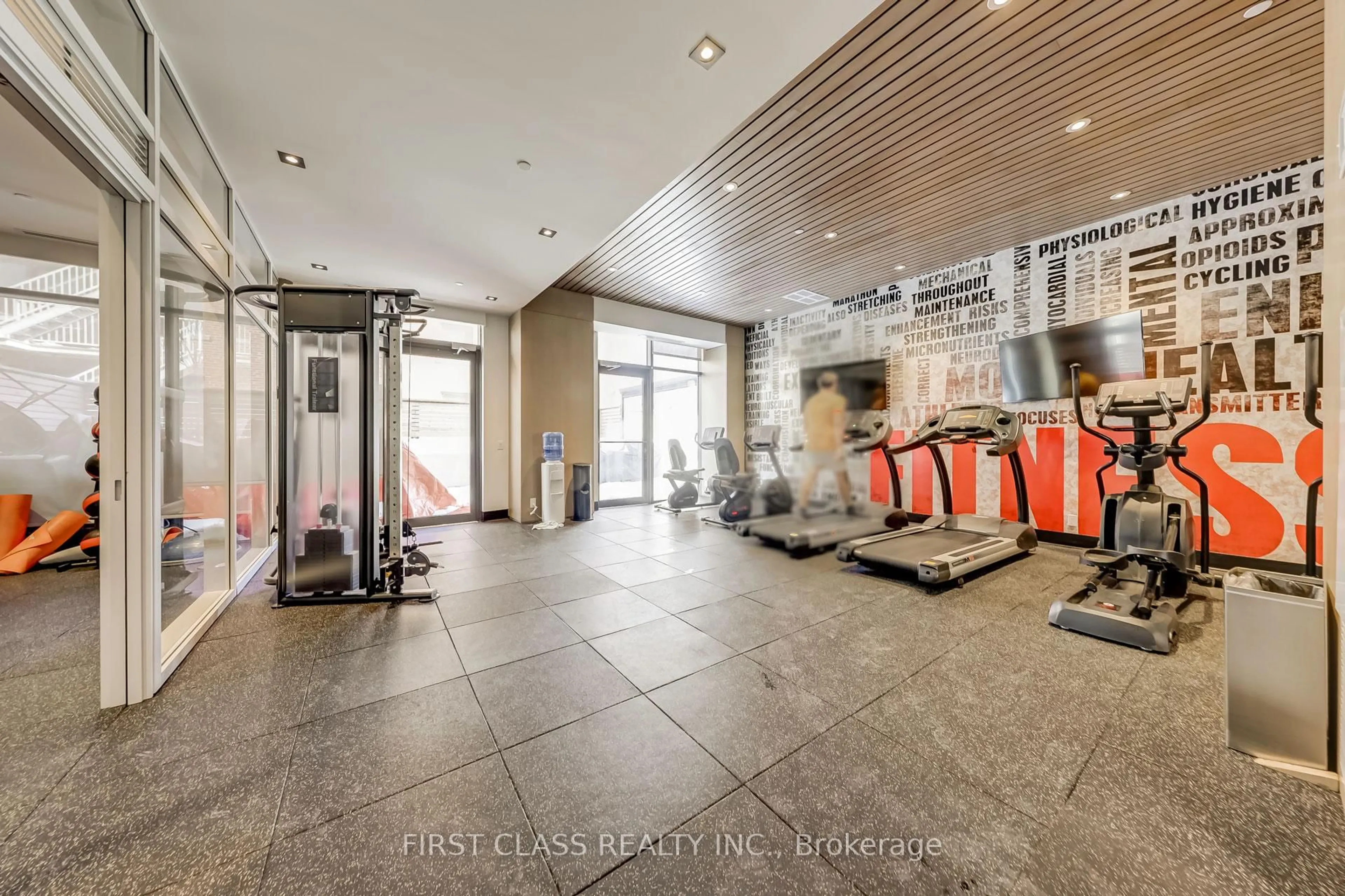 Gym or fitness room for 2369 Danforth Ave #904, Toronto Ontario M4C 1K7