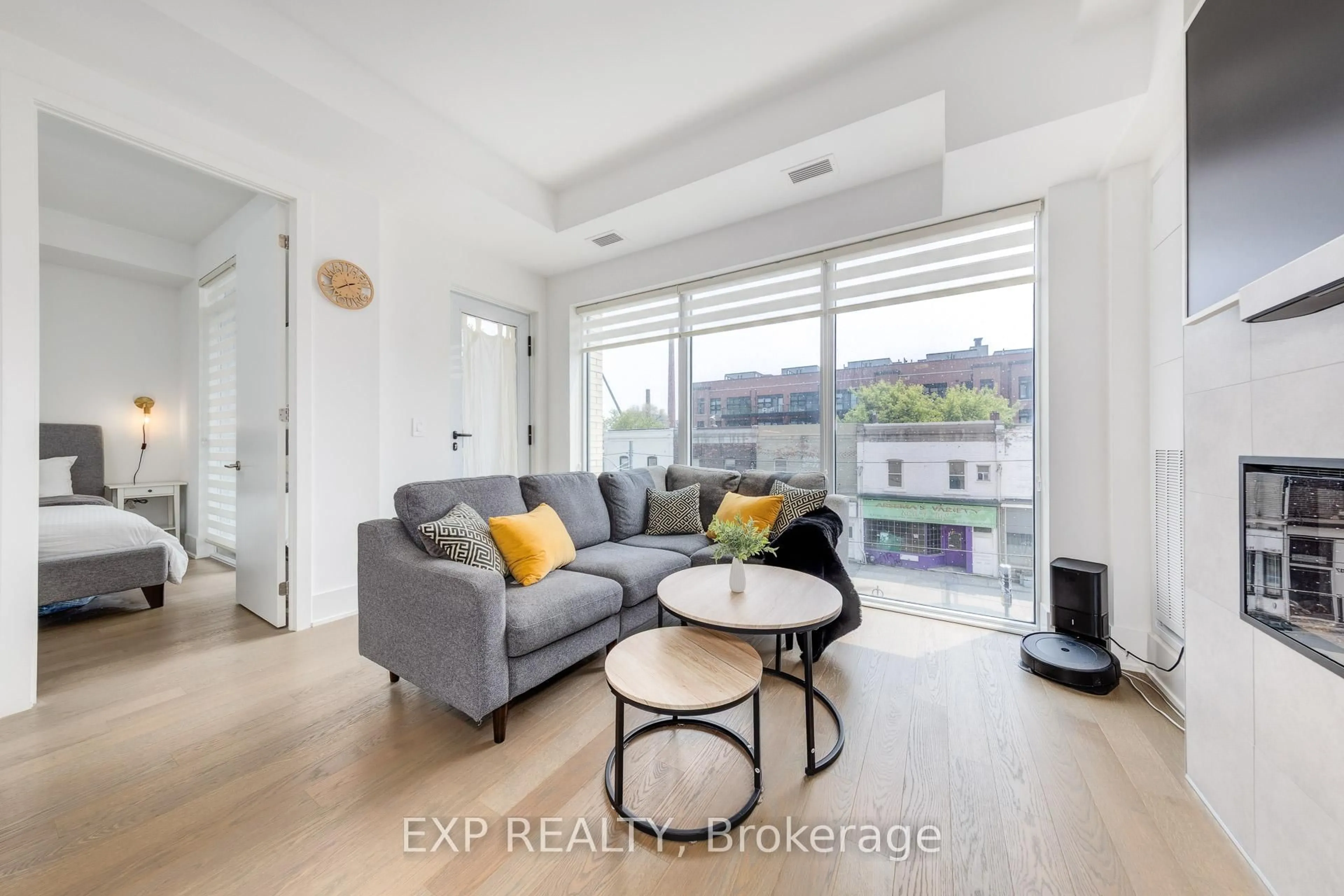 Living room with furniture, unknown for 495 Logan Ave #201, Toronto Ontario M4K 0A5