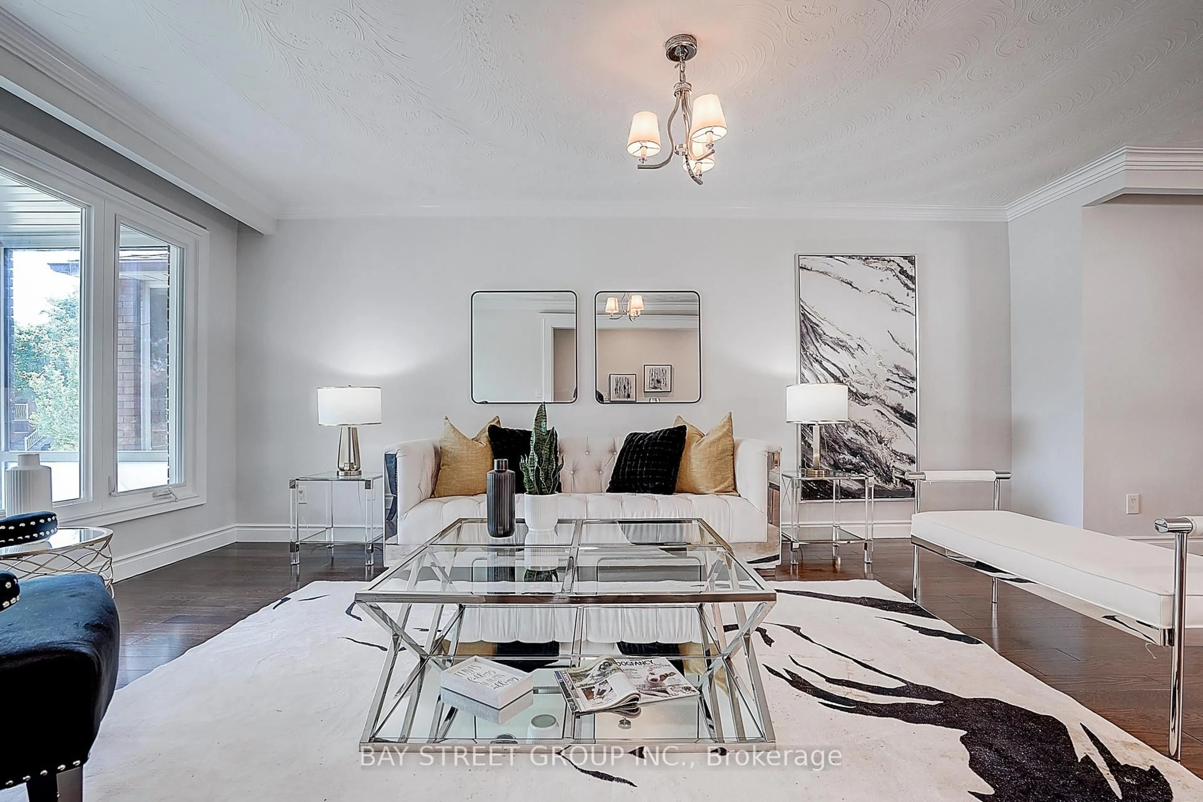 Living room with furniture, unknown for 10 Beamsville Dr, Toronto Ontario M1T 3S2