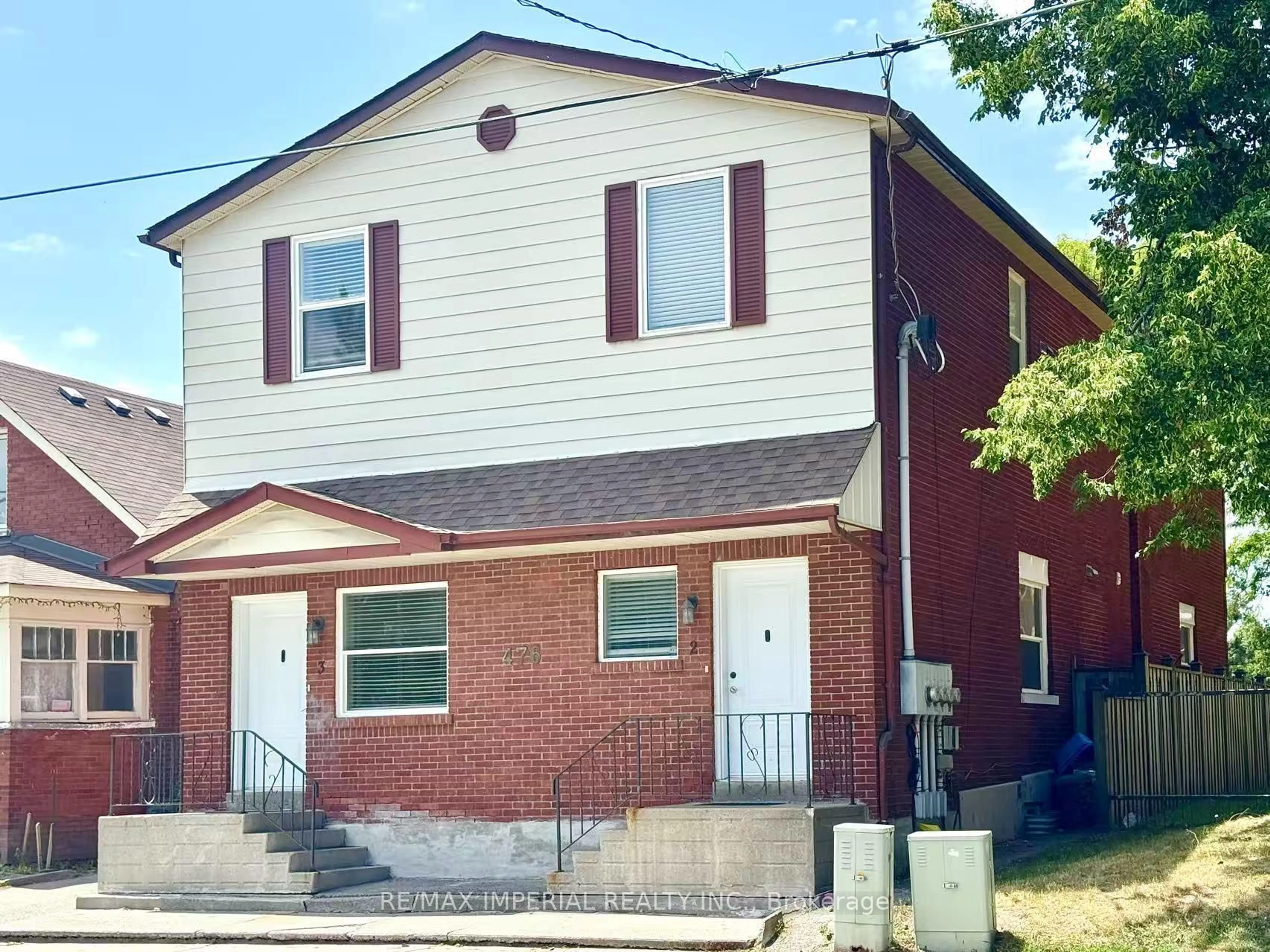 Home with brick exterior material, street for 476 Albert St, Oshawa Ontario L1H 4S6