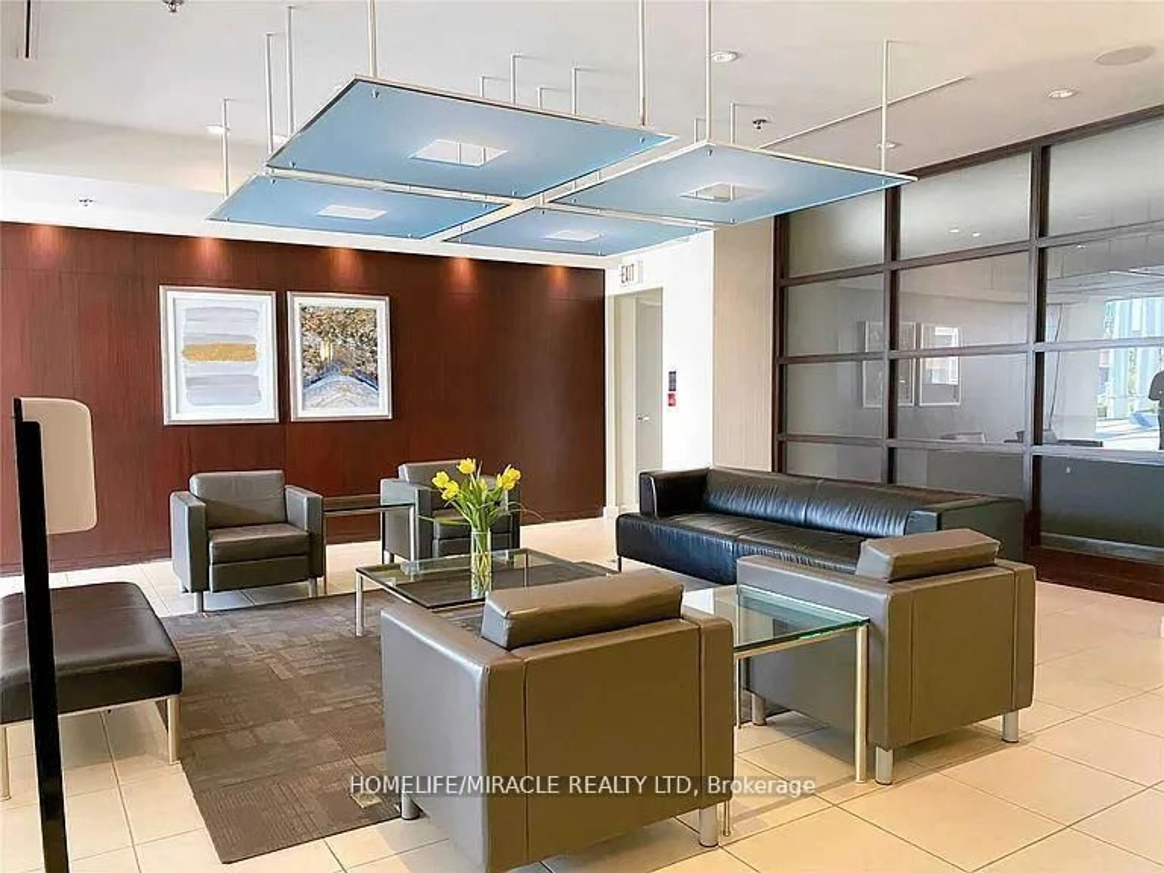 Lobby for 36 Lee Centre Dr #3011, Toronto Ontario M1H 3K2