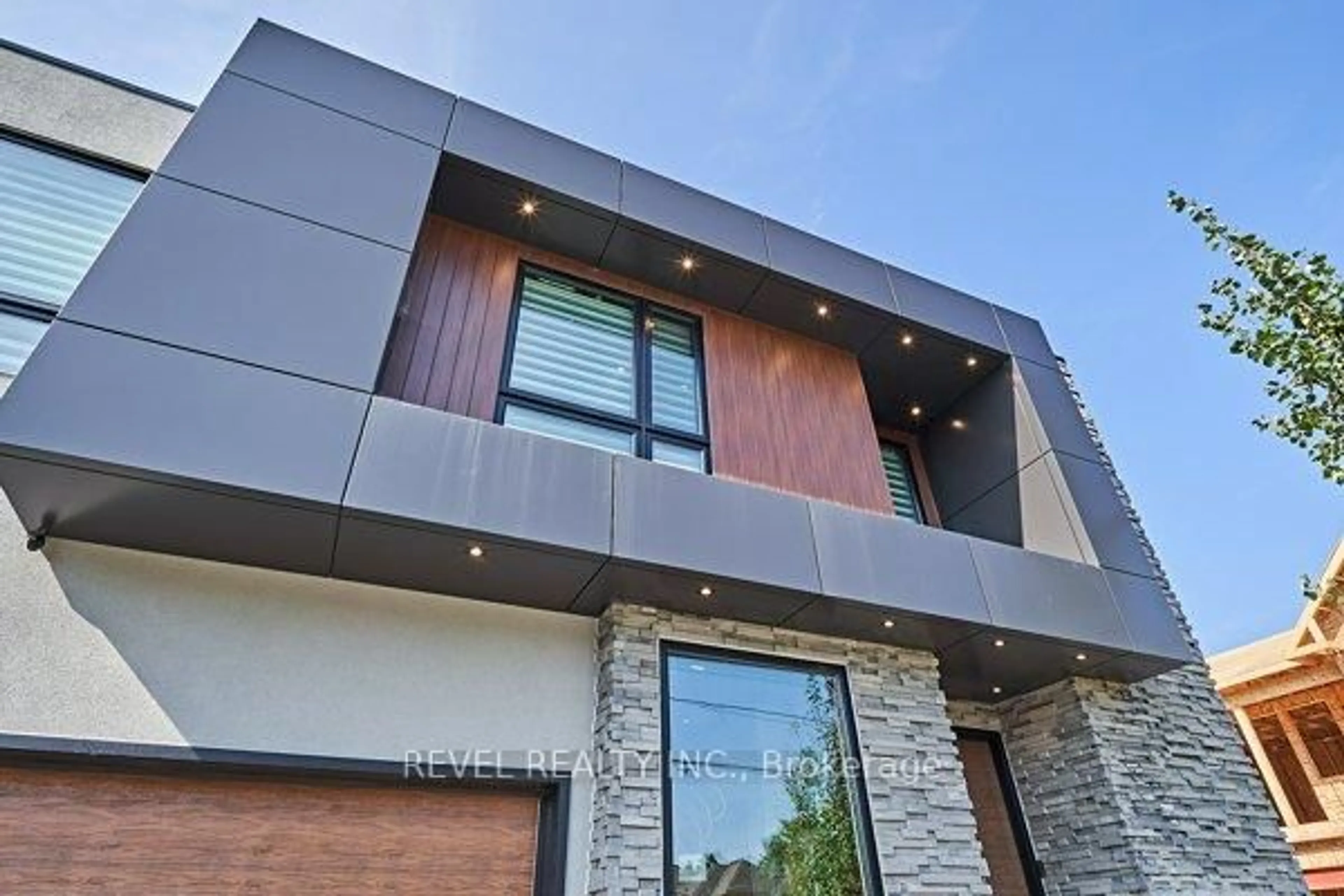 Home with brick exterior material, street for 516 Poplar Ave, Ajax Ontario L1S 1G1