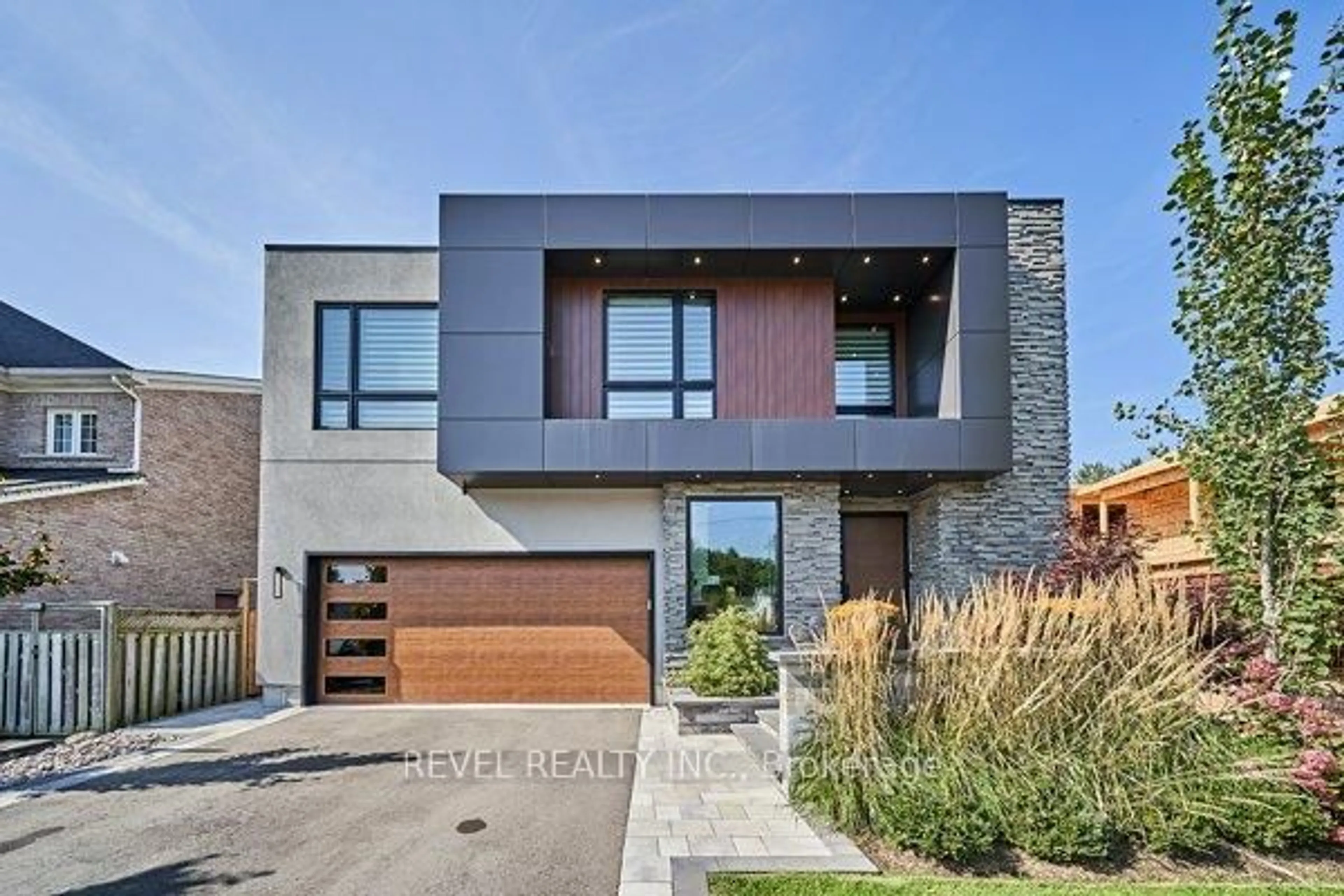 Home with brick exterior material, street for 516 Poplar Ave, Ajax Ontario L1S 1G1