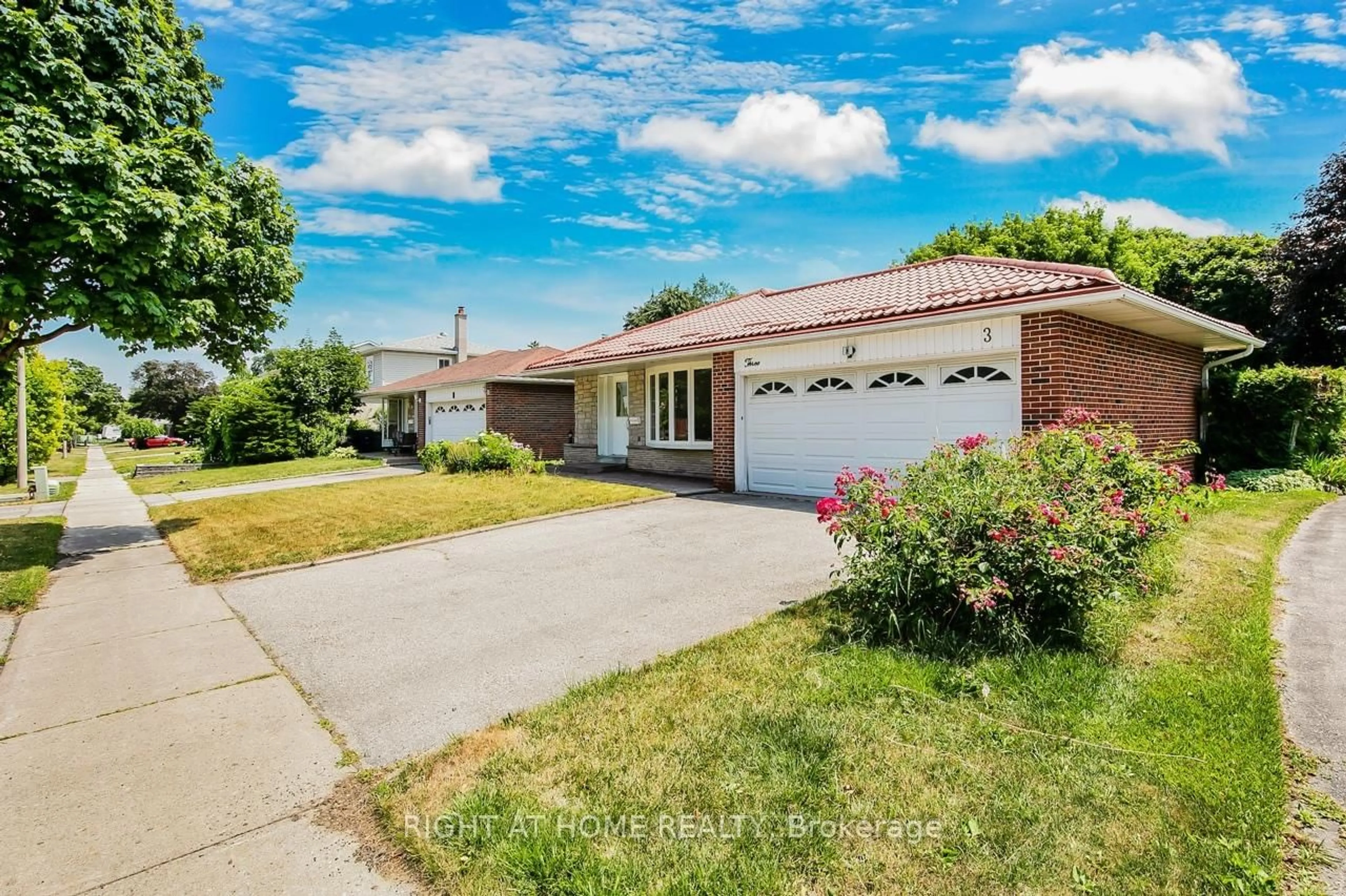 Home with brick exterior material, street for 3 Glendower Crct, Toronto Ontario M1T 2Y9